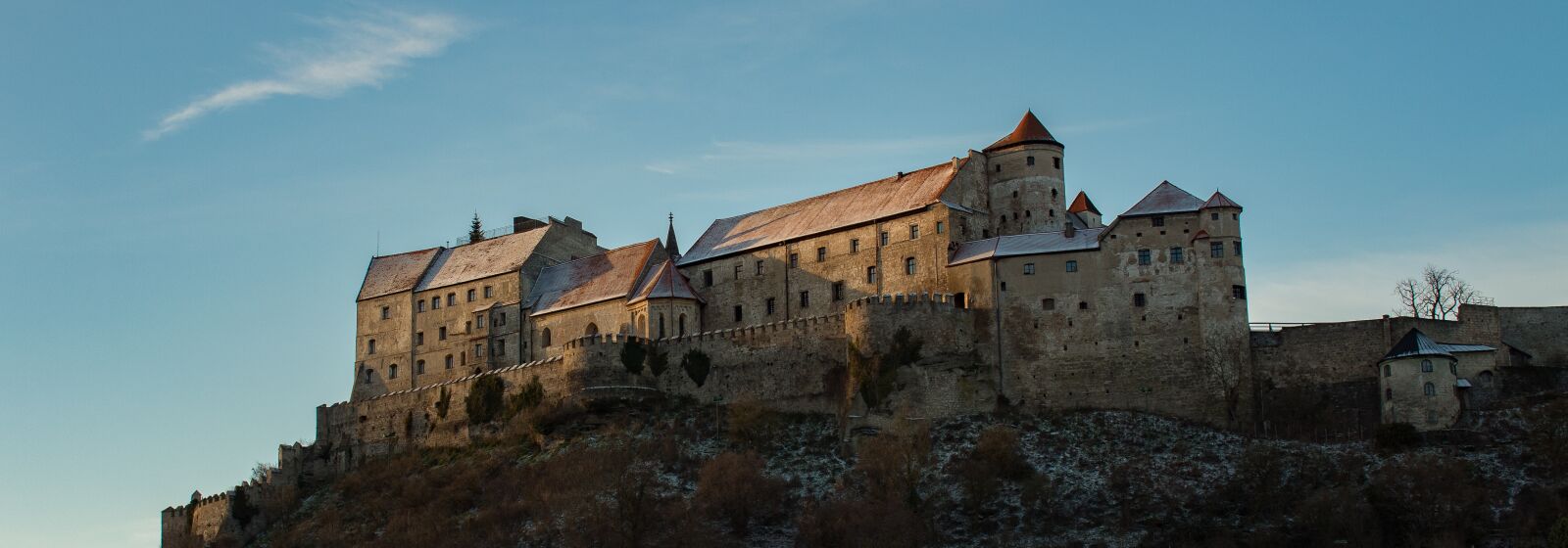 Canon EOS 1300D (EOS Rebel T6 / EOS Kiss X80) sample photo. Castle, burghausen, bavaria photography