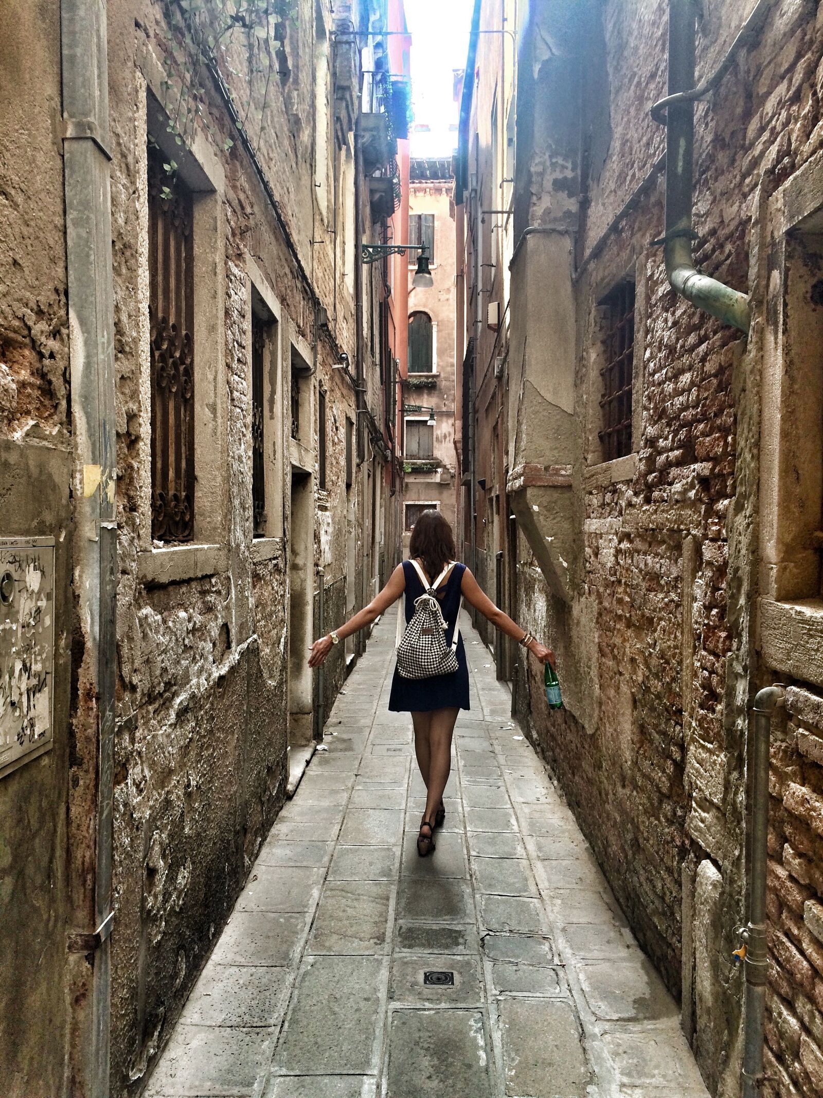 iPhone 5s back camera 4.15mm f/2.2 sample photo. Venezia photography