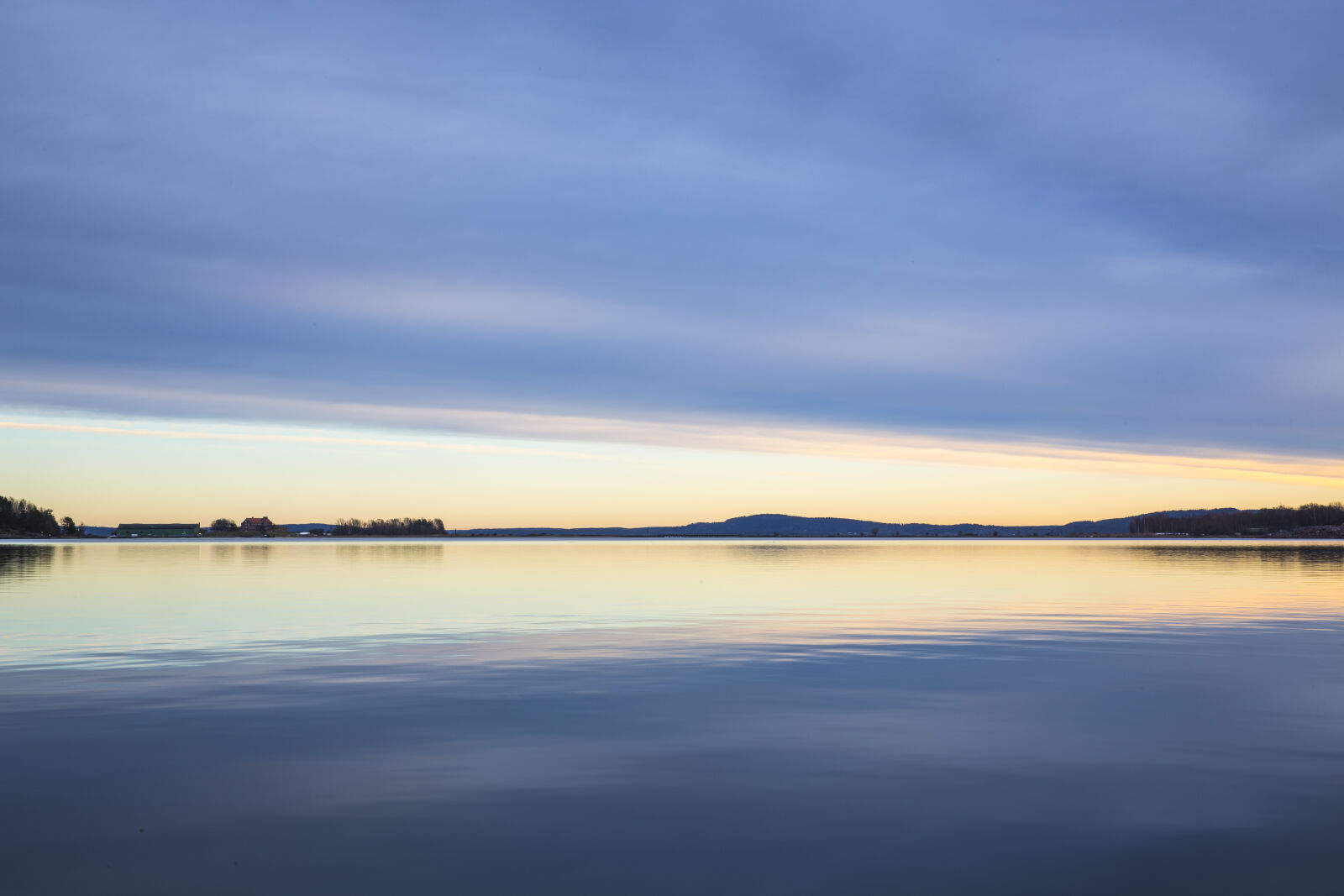 Canon EF 24-70mm F2.8L II USM sample photo. Backlit, beach, beautiful, clouds photography