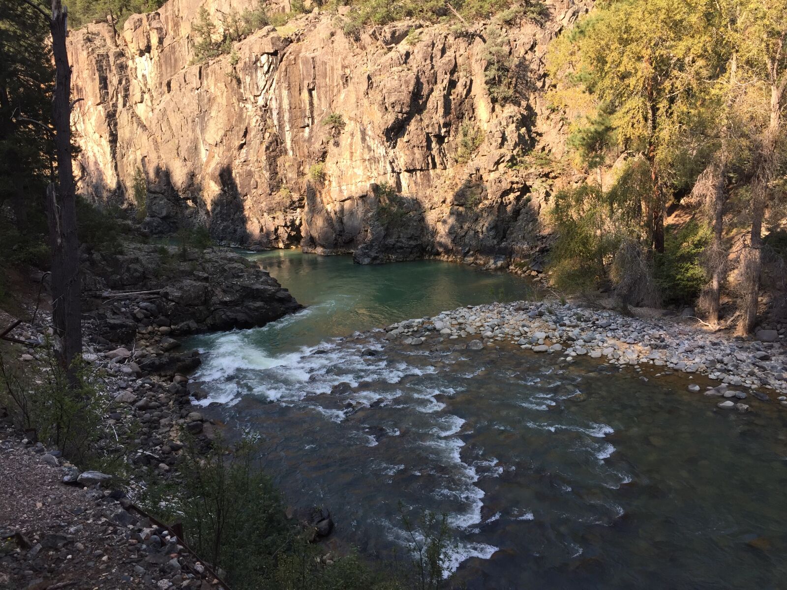 iPhone 6 back camera 4.15mm f/2.2 sample photo. Mountains, river photography