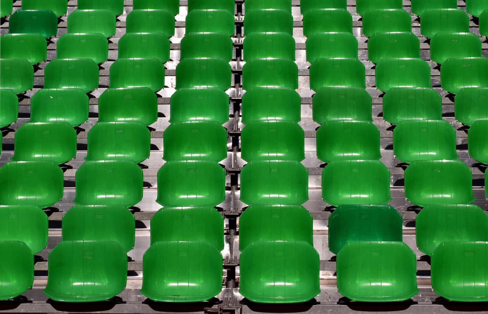 Nikon D3300 sample photo. Chair, plastic, construction, metal photography