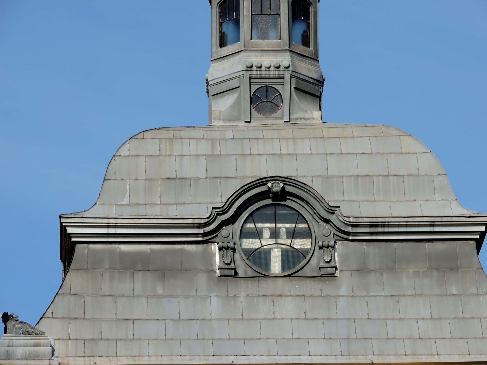 Nikon Coolpix P520 sample photo. Roof, architecture, dome, building photography