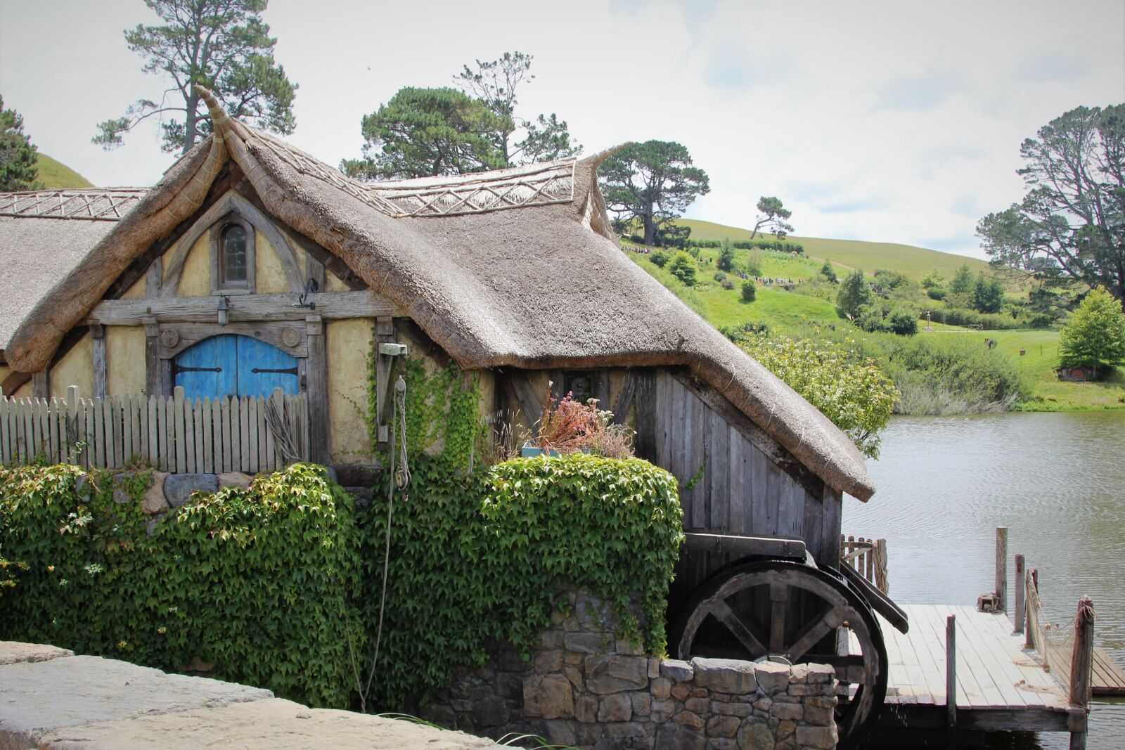 Canon EOS 60D sample photo. Hobbit, house, mill photography