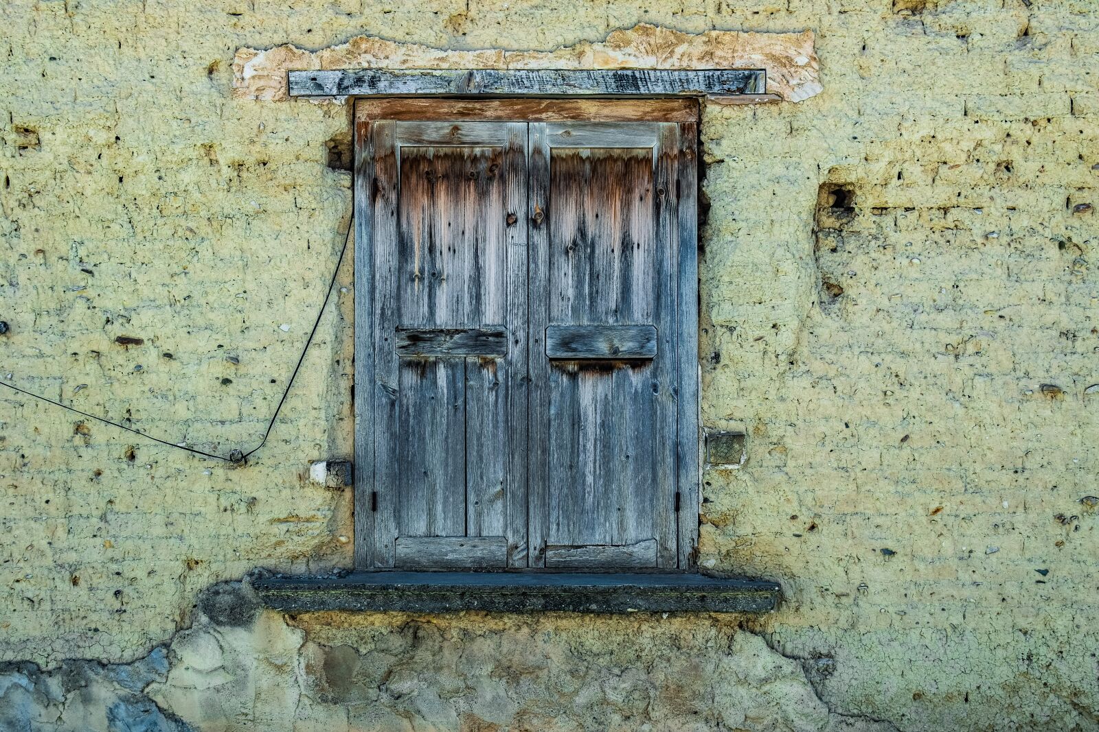 Nikon D3300 sample photo. Window, wall, old photography