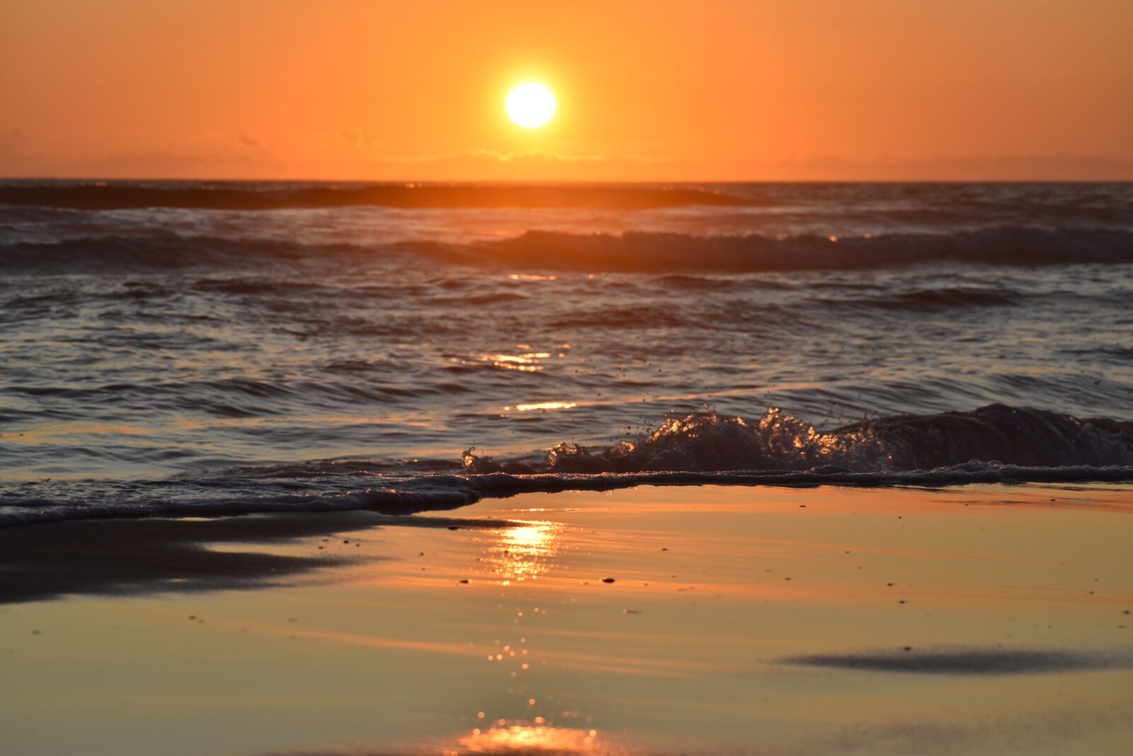 Nikon D3500 sample photo. Sunset, ocean, sky photography