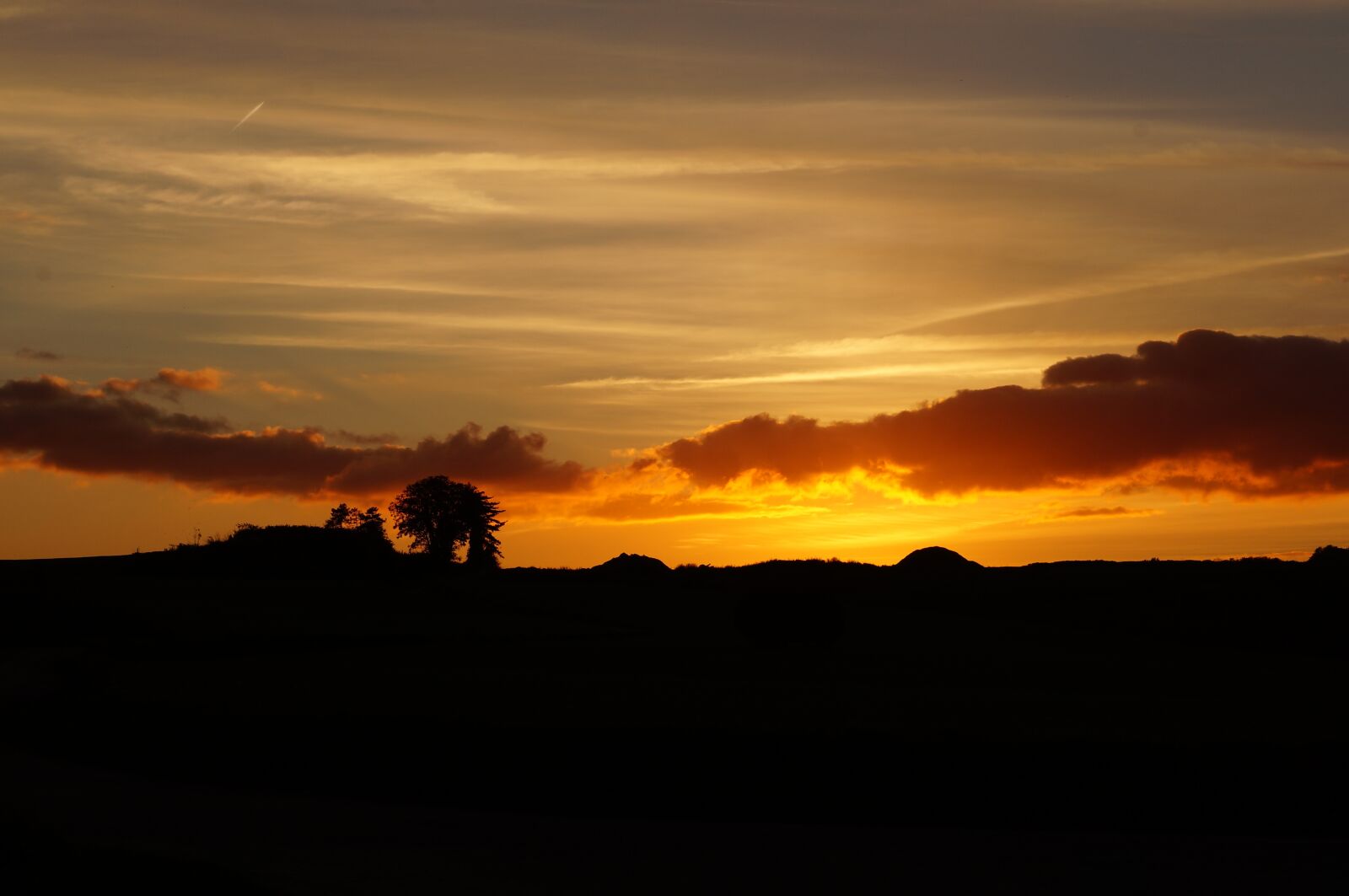 Sony SLT-A57 sample photo. Sunset, contrast, twilight photography