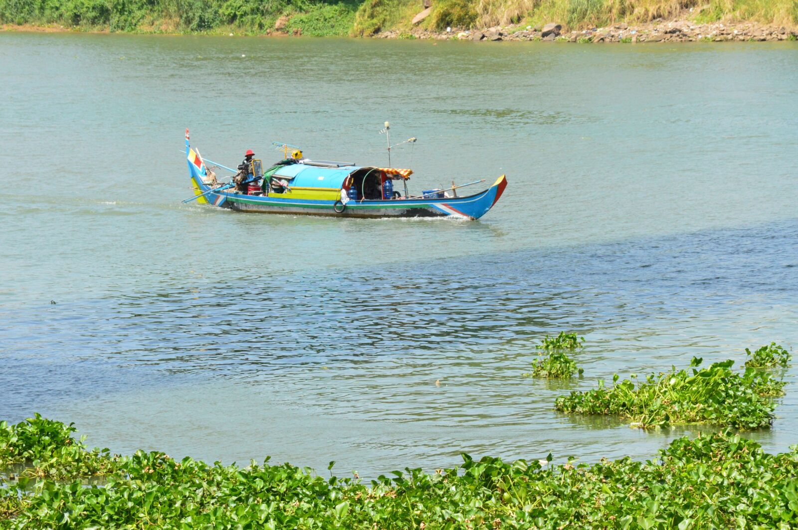 Nikon D3200 sample photo. The river, the boat photography