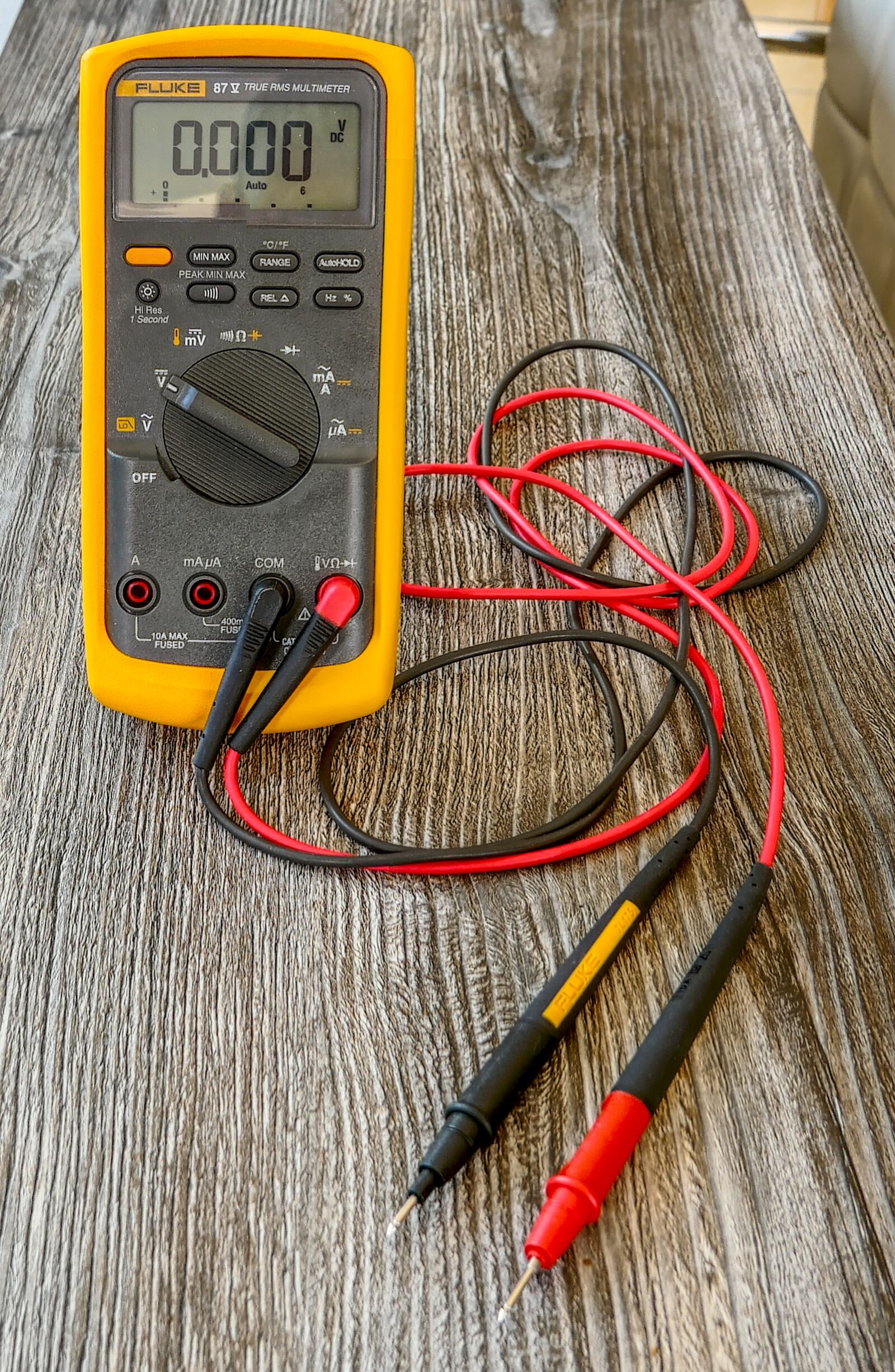 Panasonic Lumix G Vario 12-60mm F3.5-5.6 ASPH Power OIS sample photo. Equipment, tool, multimeter photography