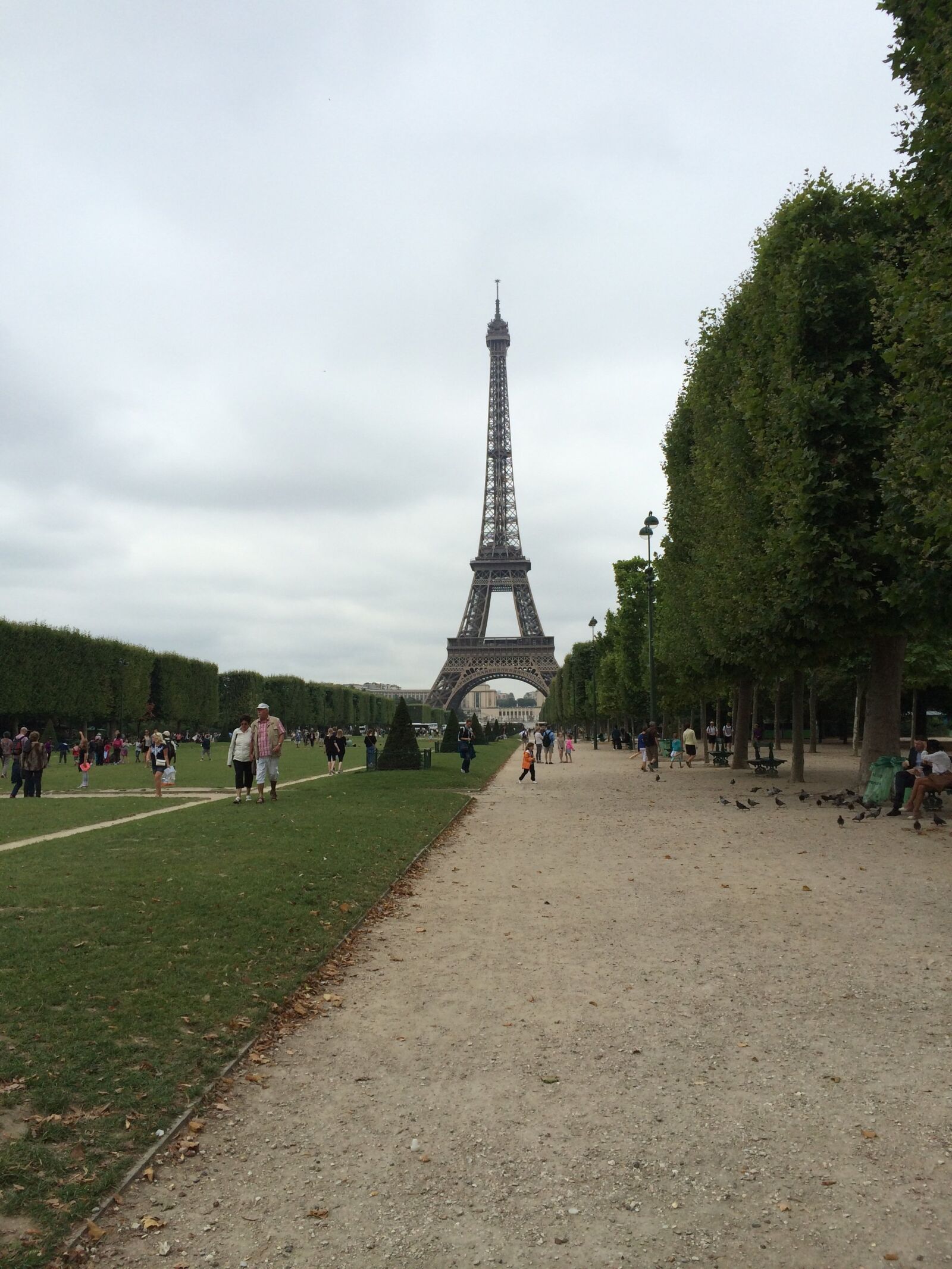 iPhone 5s back camera 4.12mm f/2.2 sample photo. Eiffel tower, paris, tower photography