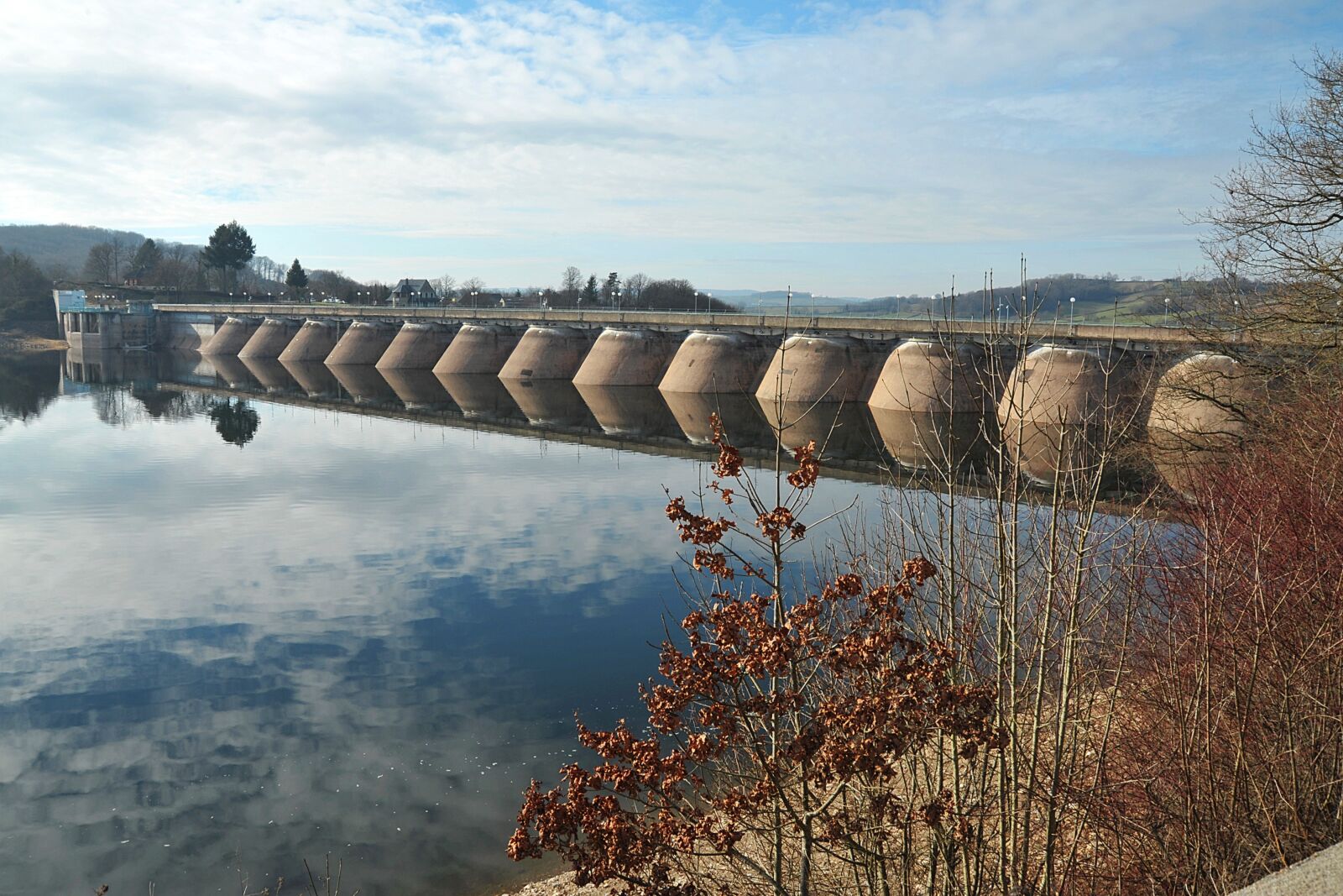 Nikon D700 sample photo. Dam, water, burgundy photography