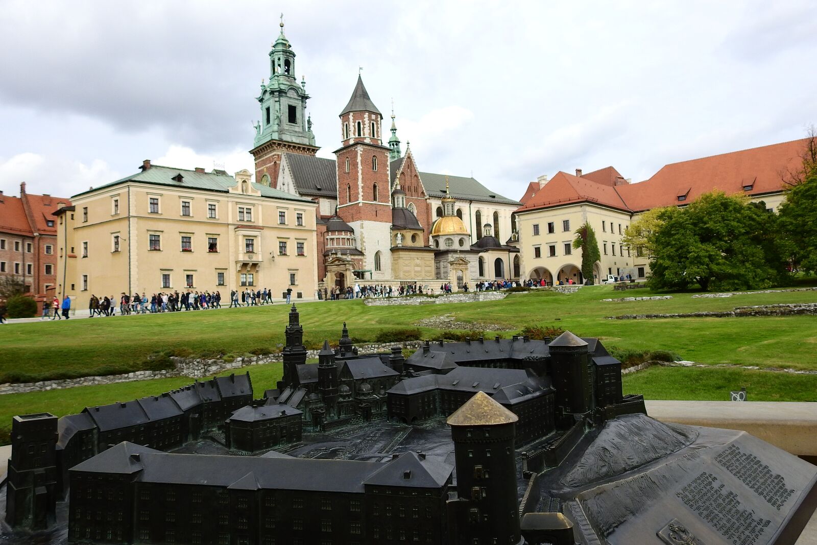 Nikon Coolpix P900 sample photo. Kraków, wawel, monument photography