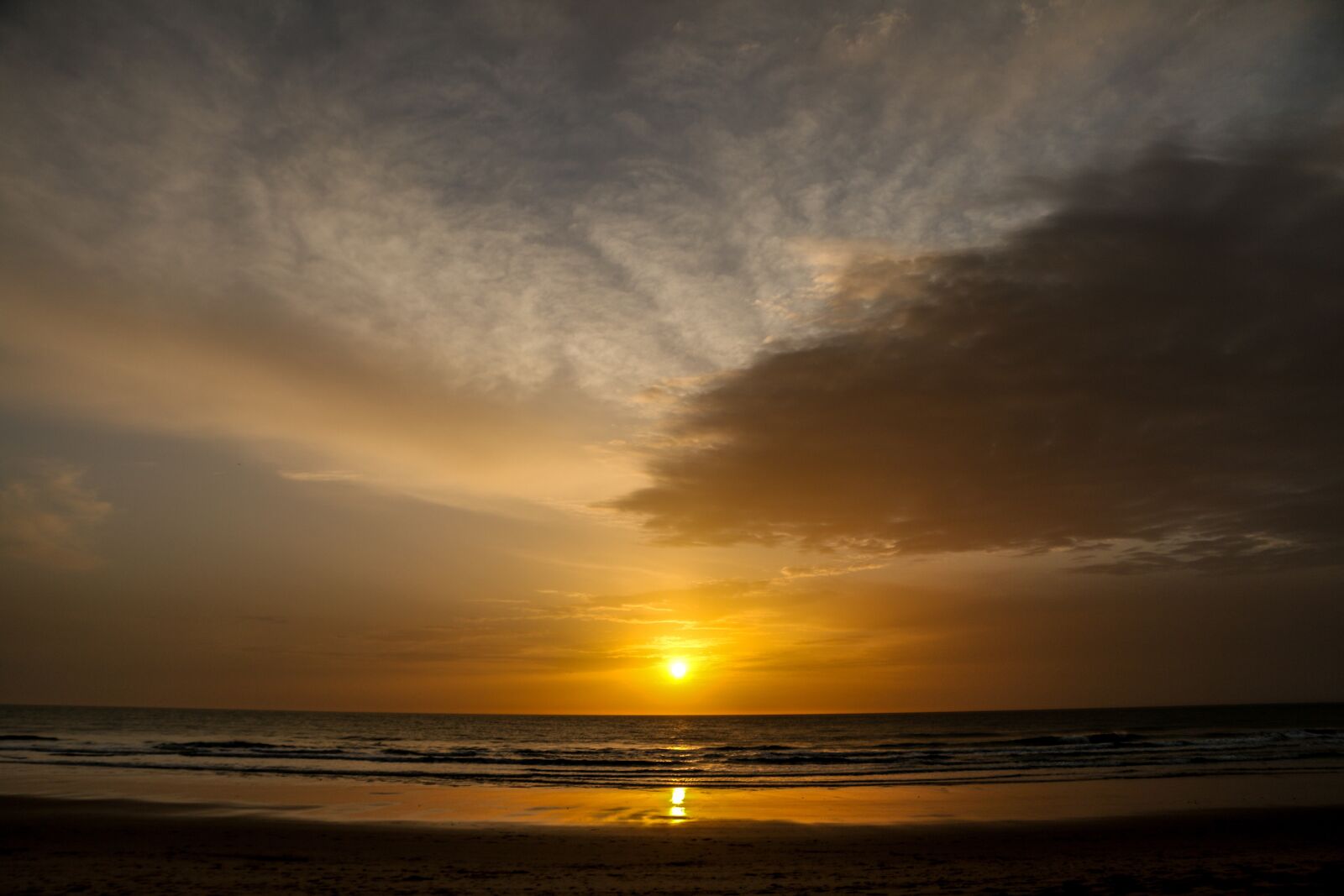 Canon EOS 70D sample photo. Beach, sunset, sun photography
