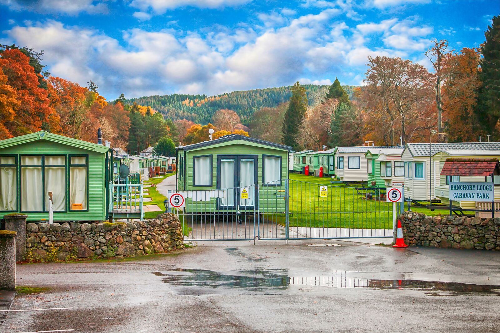 Canon EOS 70D sample photo. Dutch house, caravan park photography