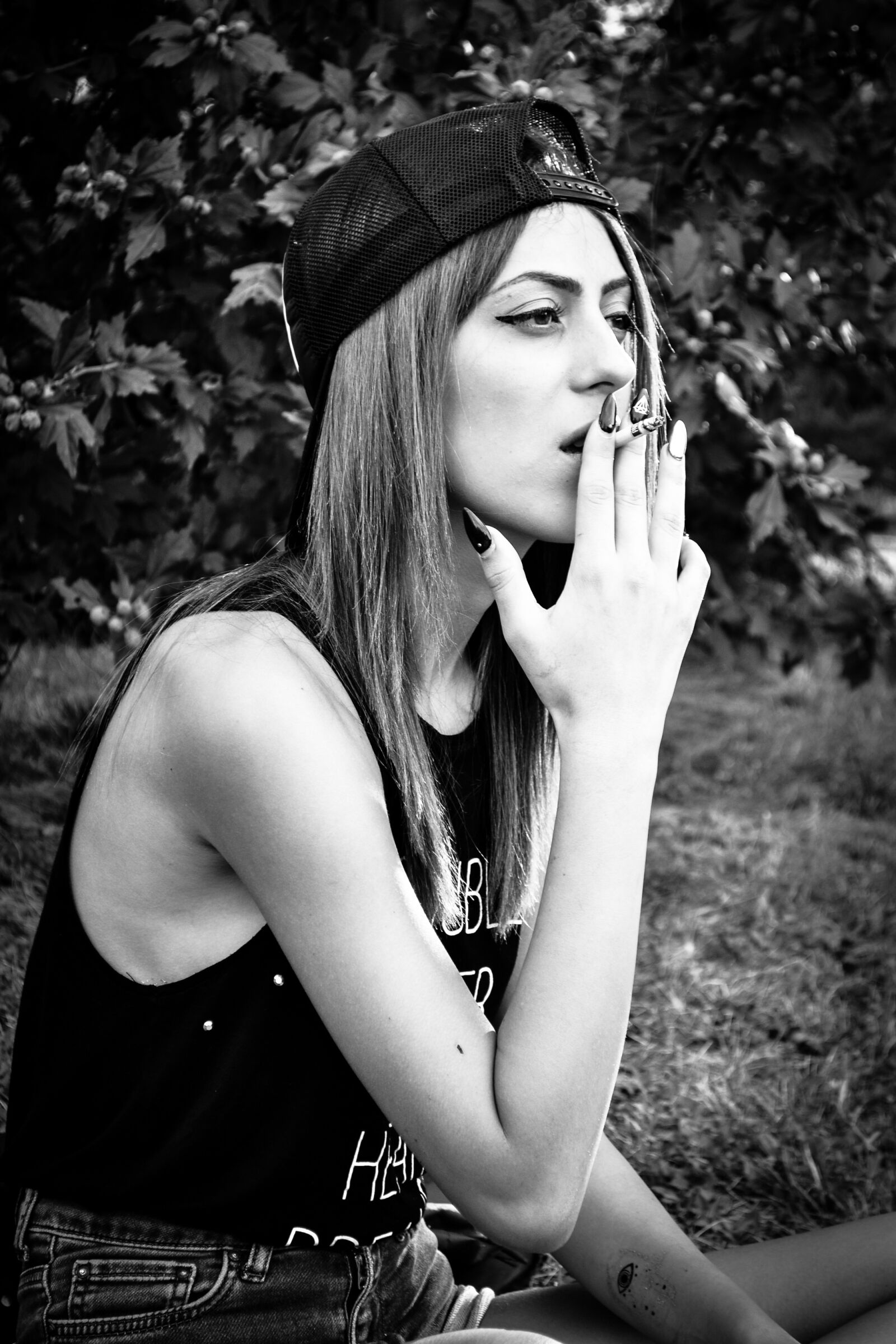 Nikon D3100 sample photo. Girl, black and white photography