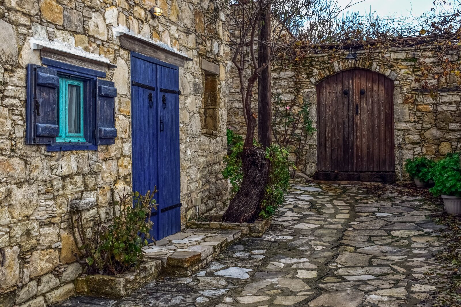 Nikon D3300 sample photo. Street, houses, stone photography