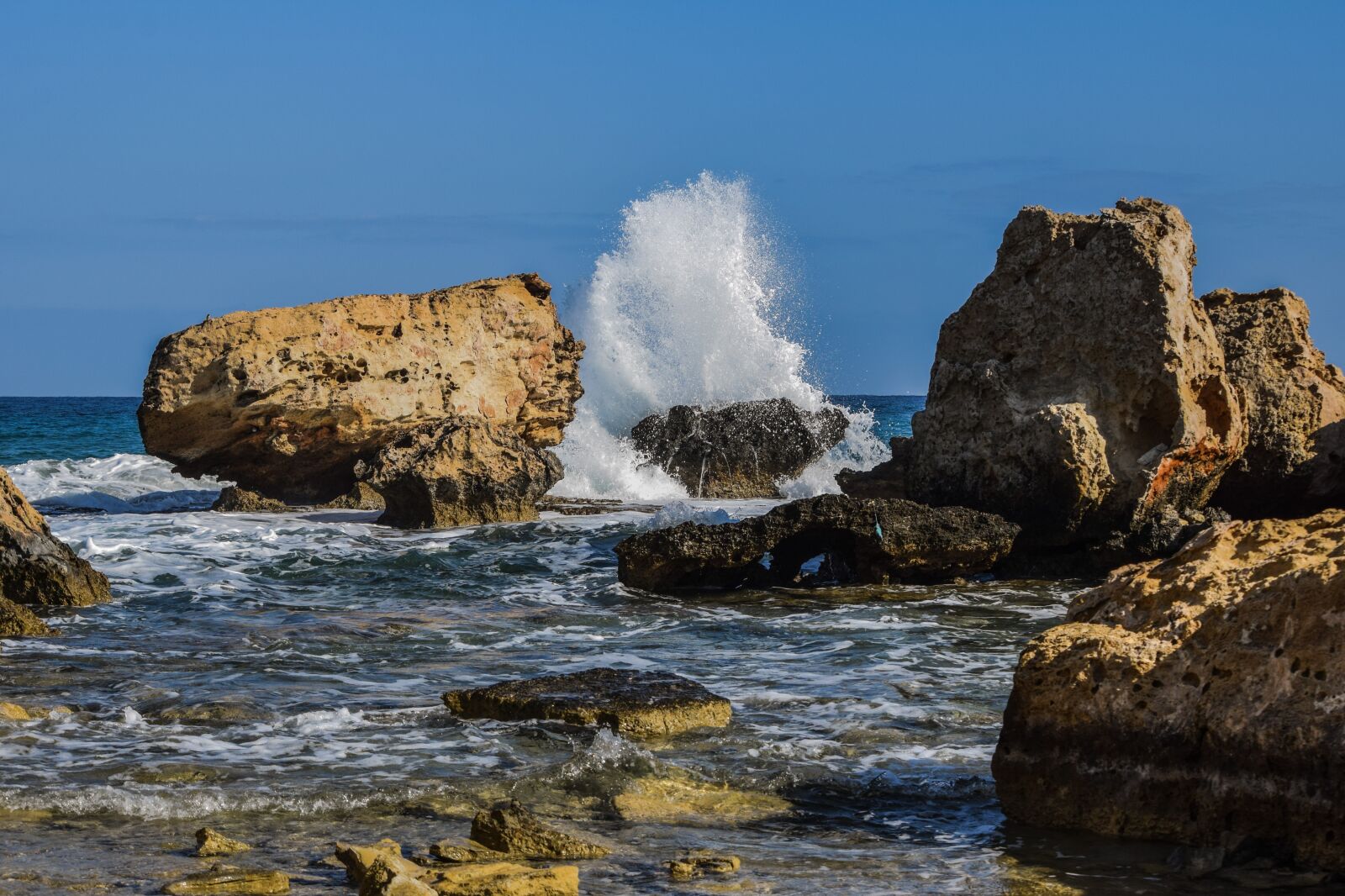 Nikon D3300 sample photo. Rocky coast, rock, seashore photography