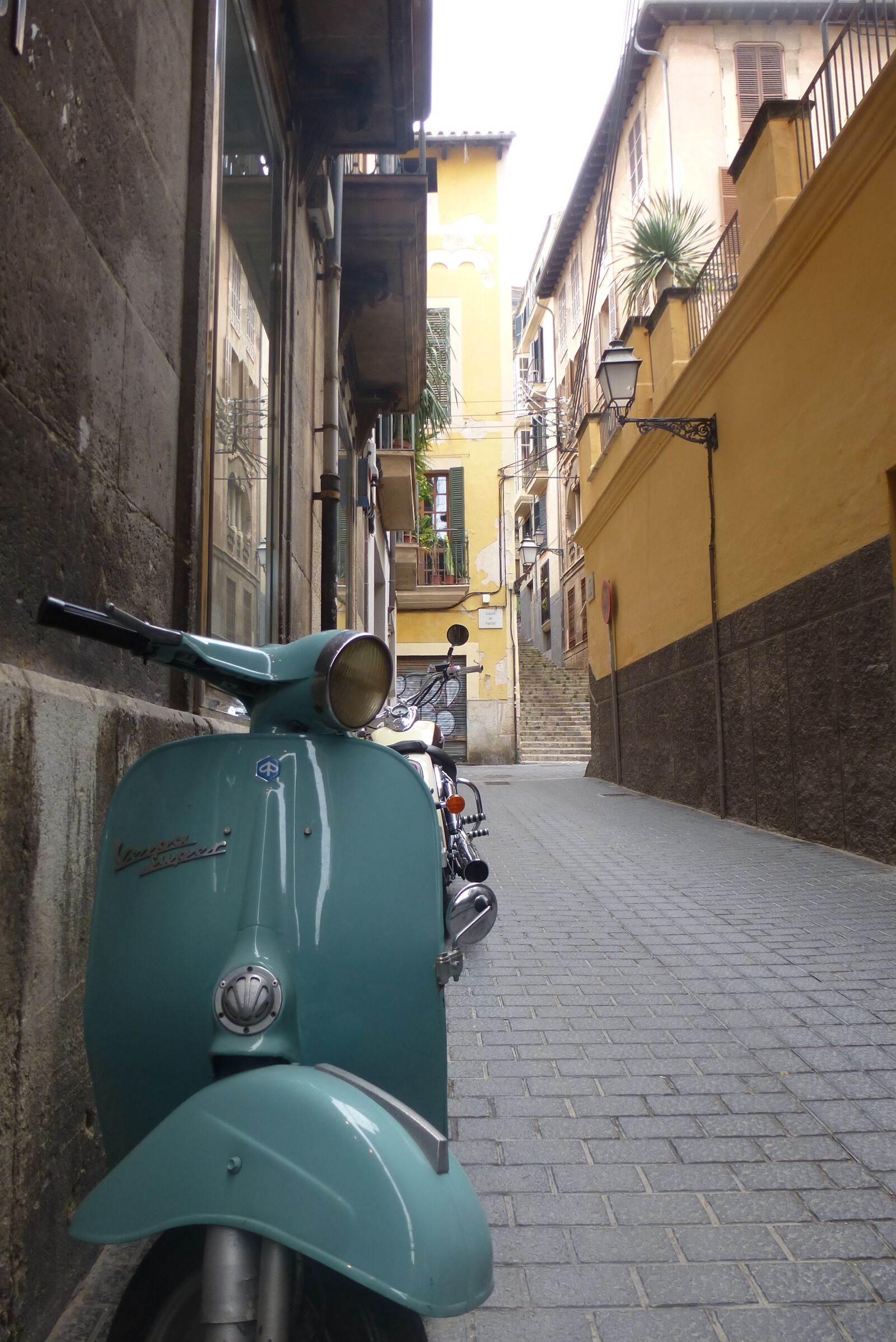 Panasonic Lumix DMC-ZS15 (Lumix DMC-TZ25) sample photo. Vespa, mallorca, old town photography