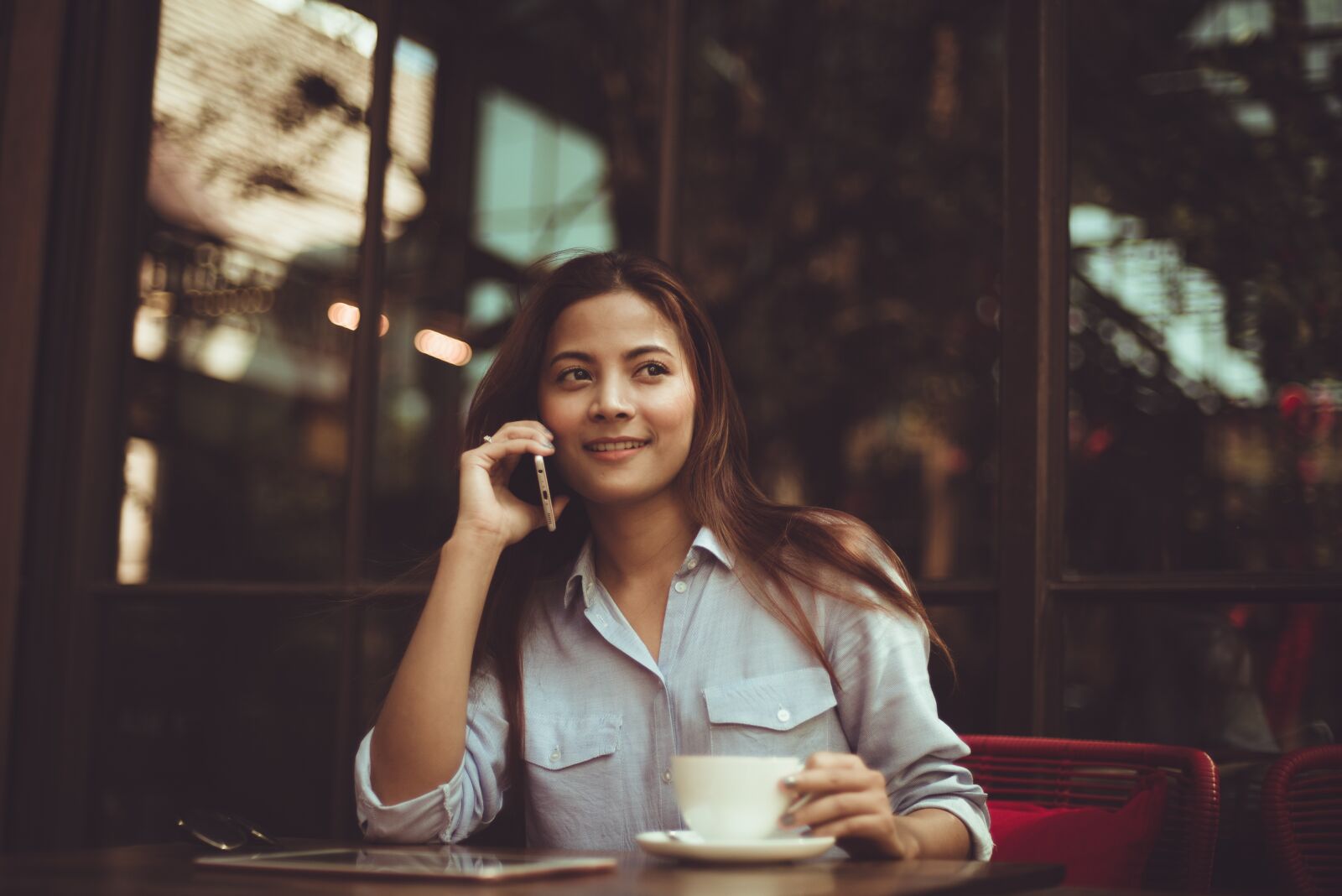 Nikon D750 sample photo. People, woman, call photography