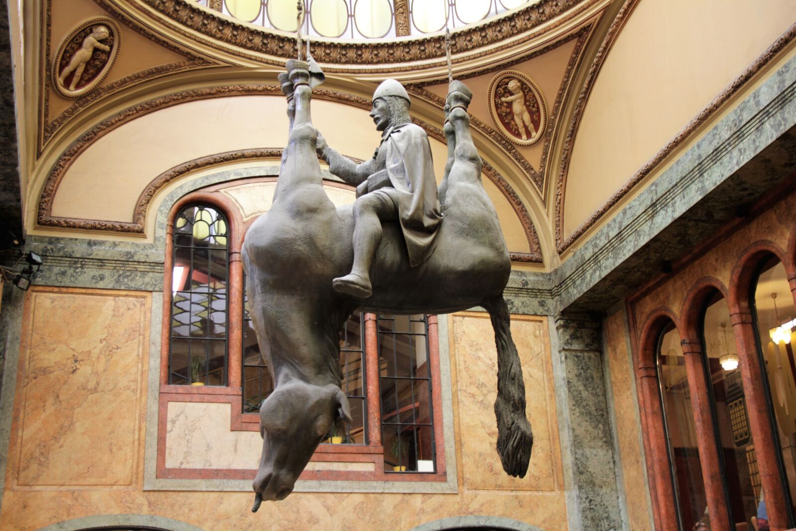 Canon EOS 550D (EOS Rebel T2i / EOS Kiss X4) sample photo. Prague, sculpture, tourism photography