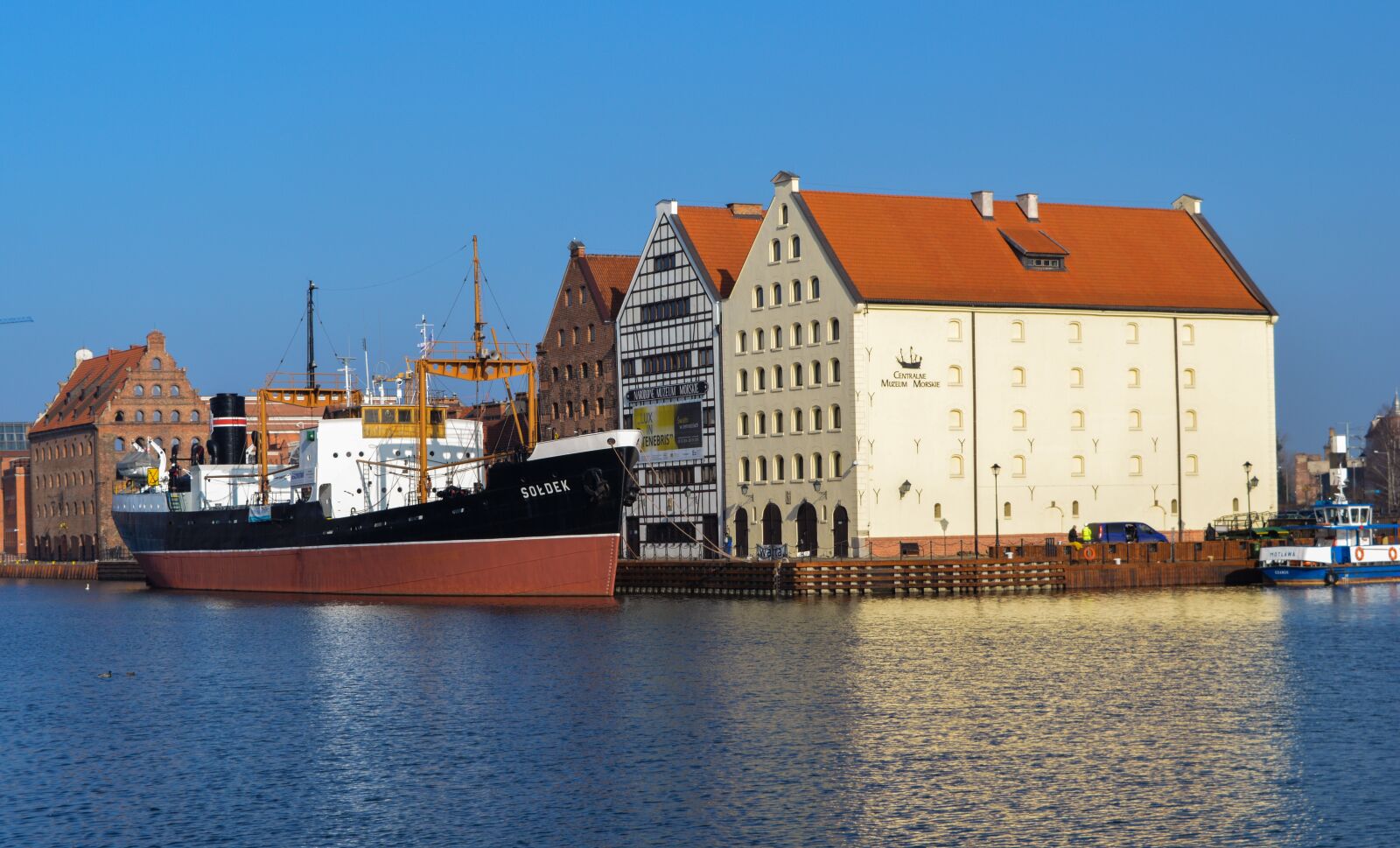 Nikon D3200 sample photo. Ship, river, poland photography
