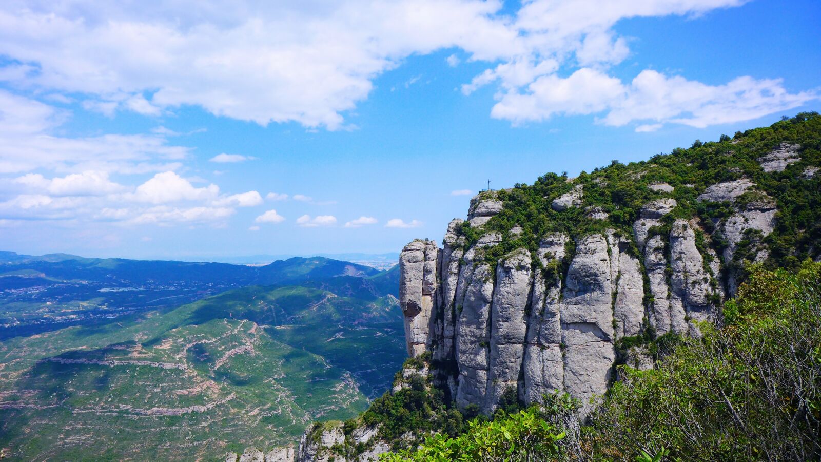 Panasonic Lumix DMC-LX7 sample photo. Nature, mountain, montserrat photography