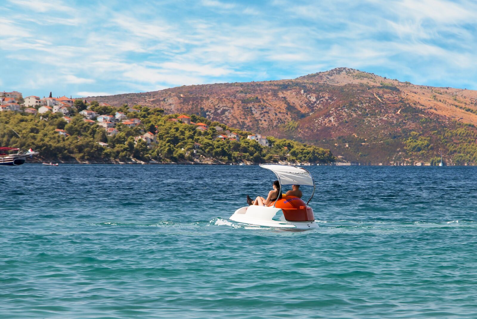 Canon EOS 70D sample photo. Wallpaper, boat, yacht photography