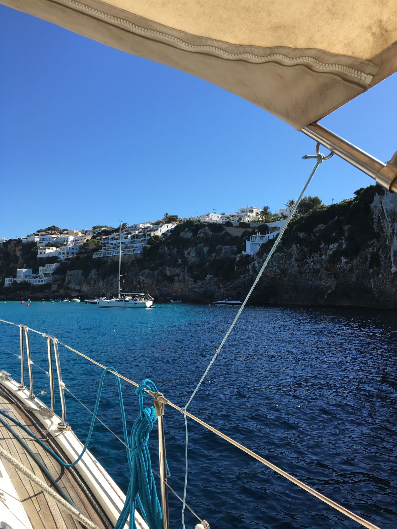 Apple iPhone 6s sample photo. Sea, boat, horizon photography