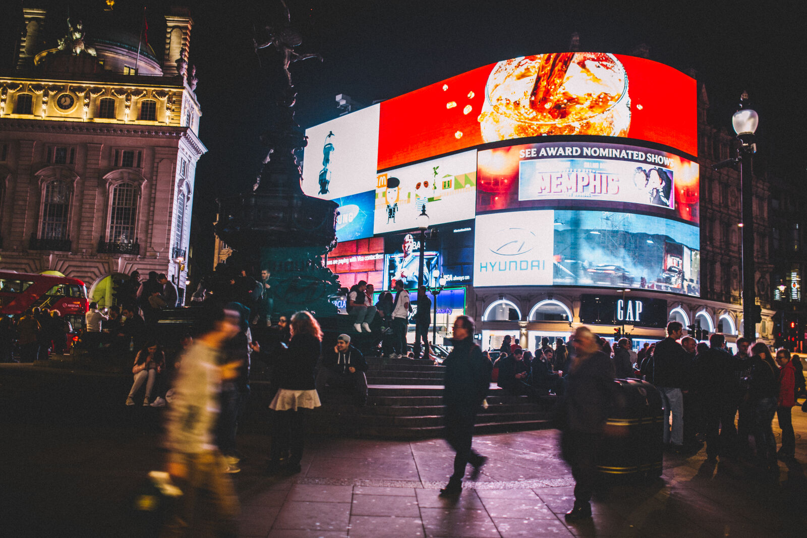 Canon EOS 6D + Sigma 35mm F1.4 DG HSM Art sample photo. Adverts, dark, dawn, light photography