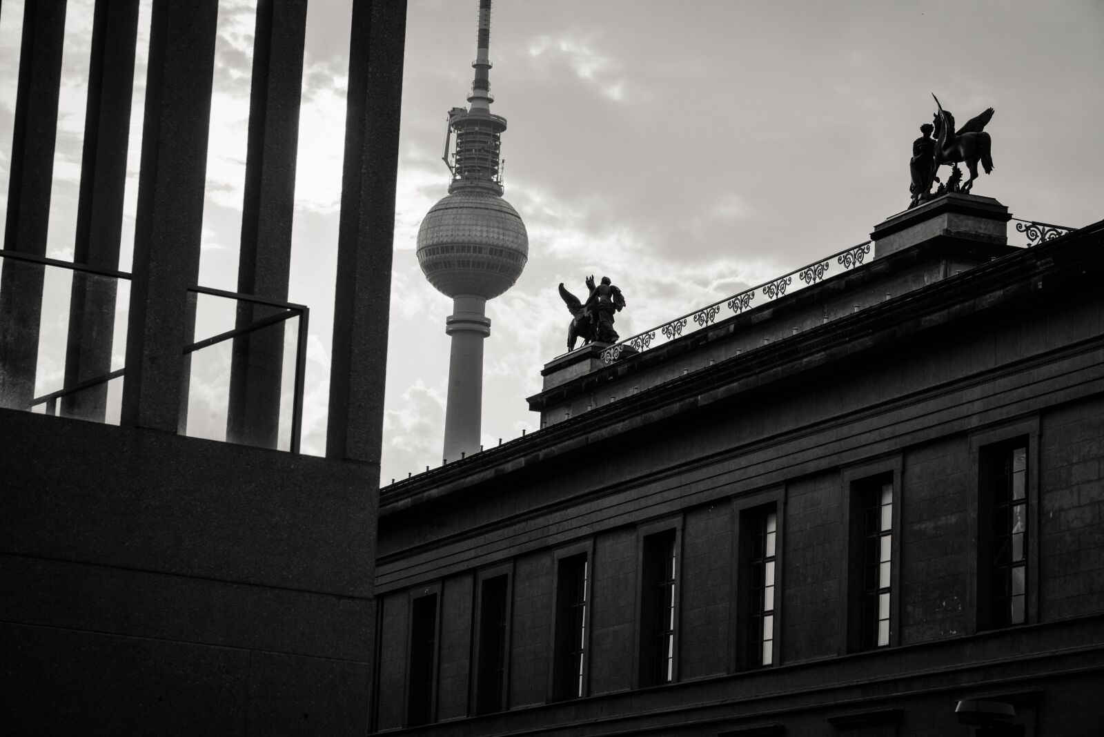 Nikon D610 sample photo. Berlin, tv tower, building photography