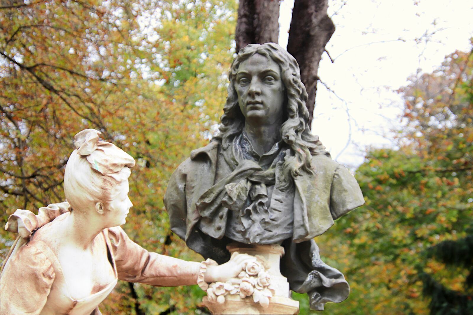 Canon EOS 800D (EOS Rebel T7i / EOS Kiss X9i) sample photo. Stone statue, sculpture, woman photography