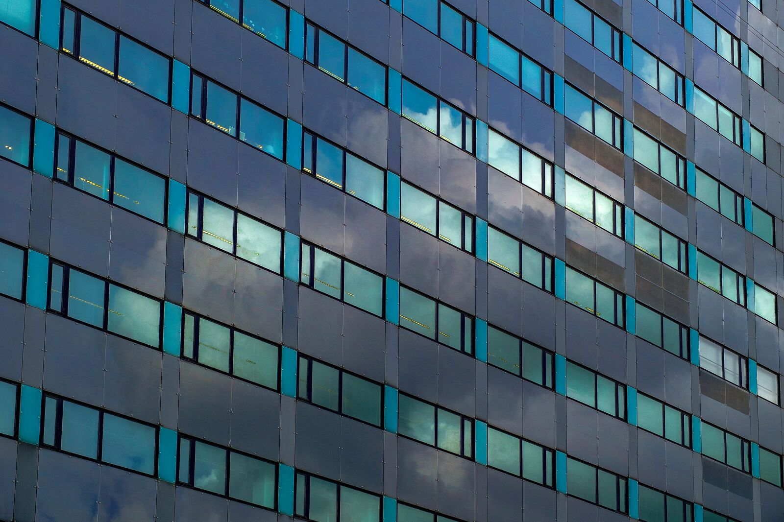 Fujifilm X30 sample photo. Building, tower, glass photography