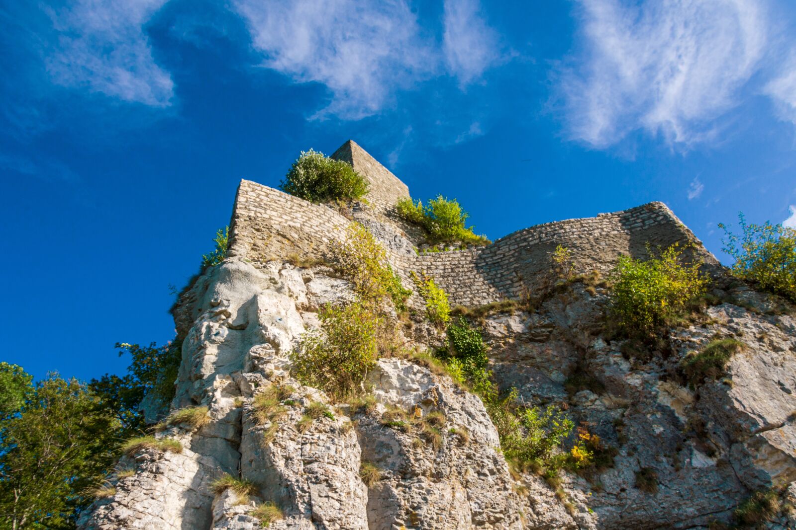 Nikon D7200 sample photo. Castle, rock, landscape photography