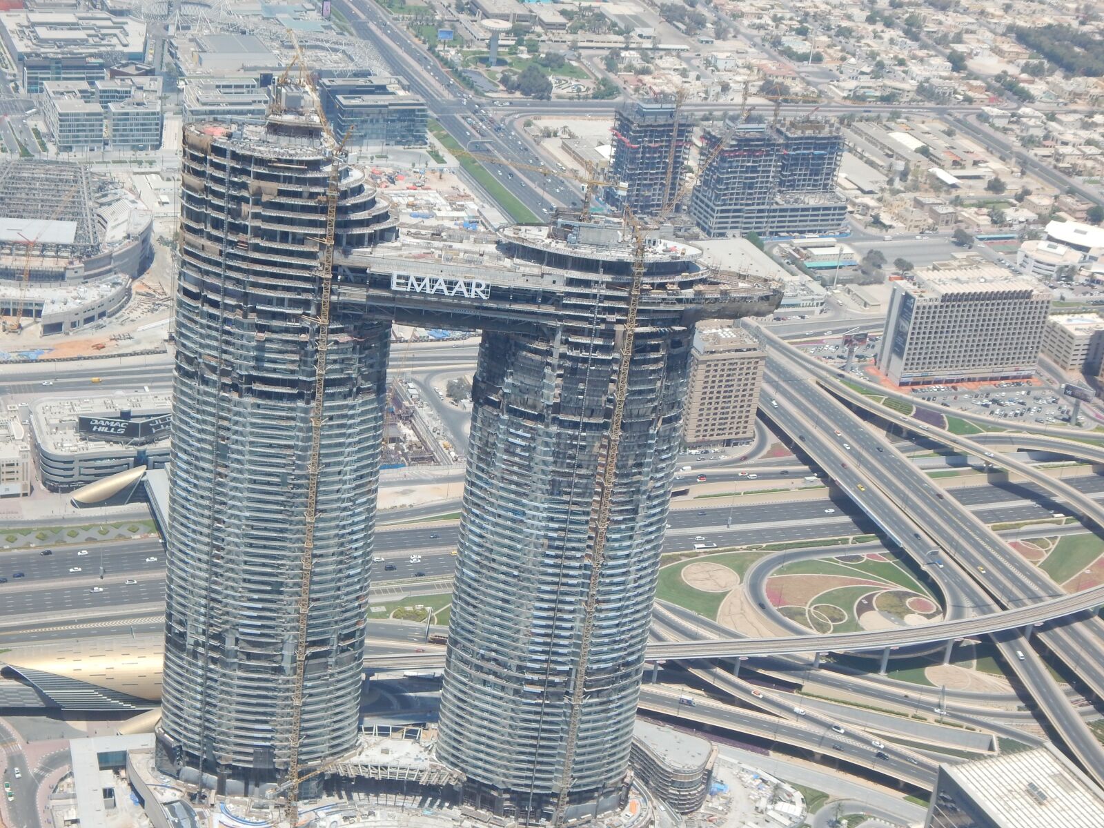 Nikon Coolpix L830 sample photo. Dubai, building, construction photography