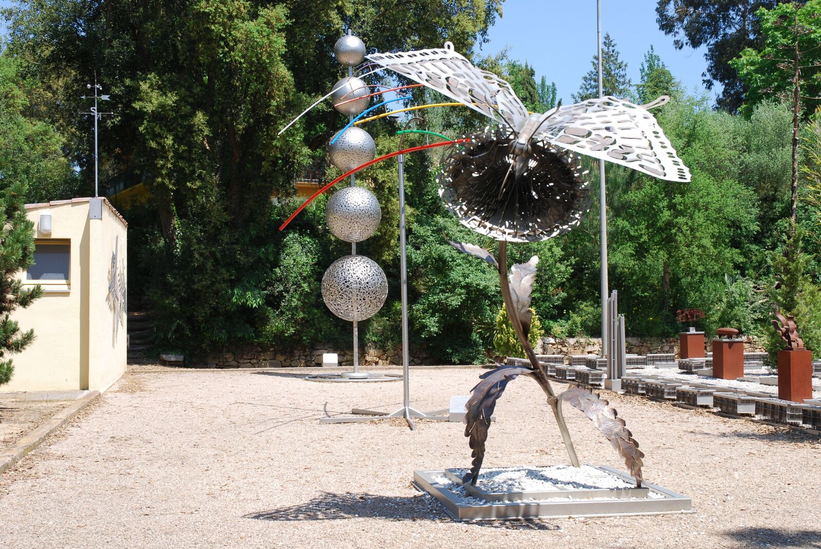 Nikon D80 sample photo. Spain, artist, sculpture metal photography