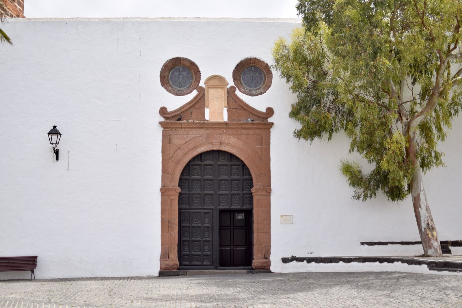 Nikon D5300 sample photo. Church, door, architecture photography