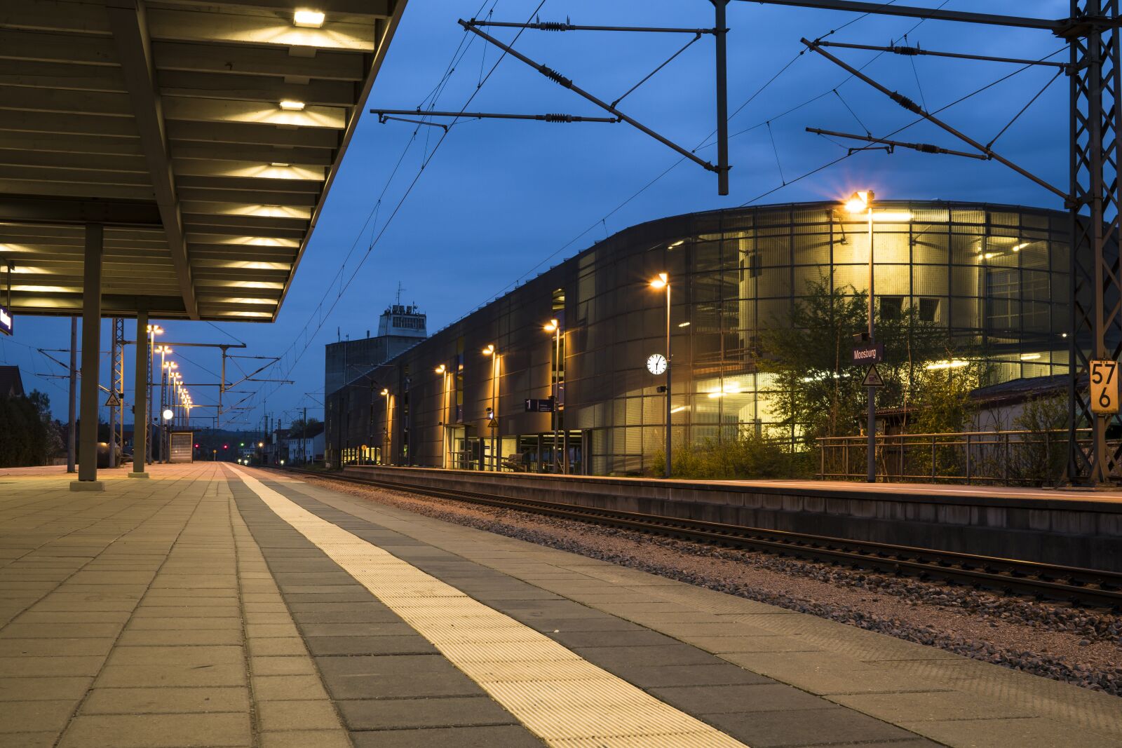 Sony a6300 + Sigma 30mm F2.8 EX DN sample photo. Railway station, morning, clock photography