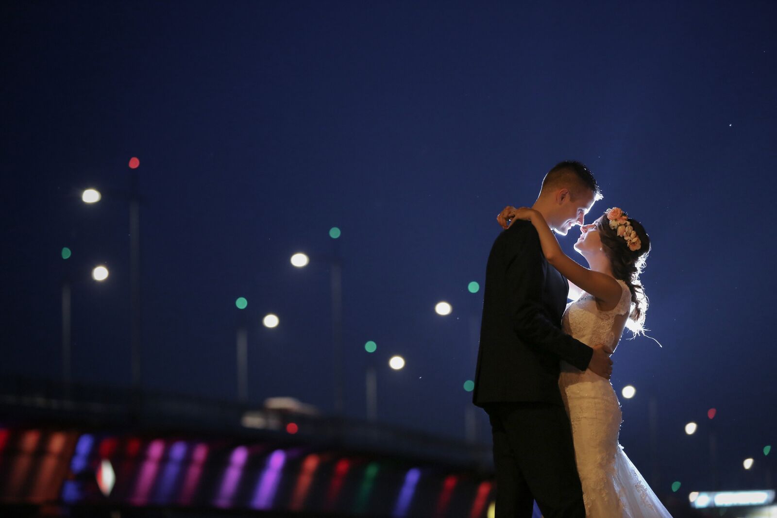 Canon EOS 5D Mark III sample photo. Smiling, hugging, bride, love photography