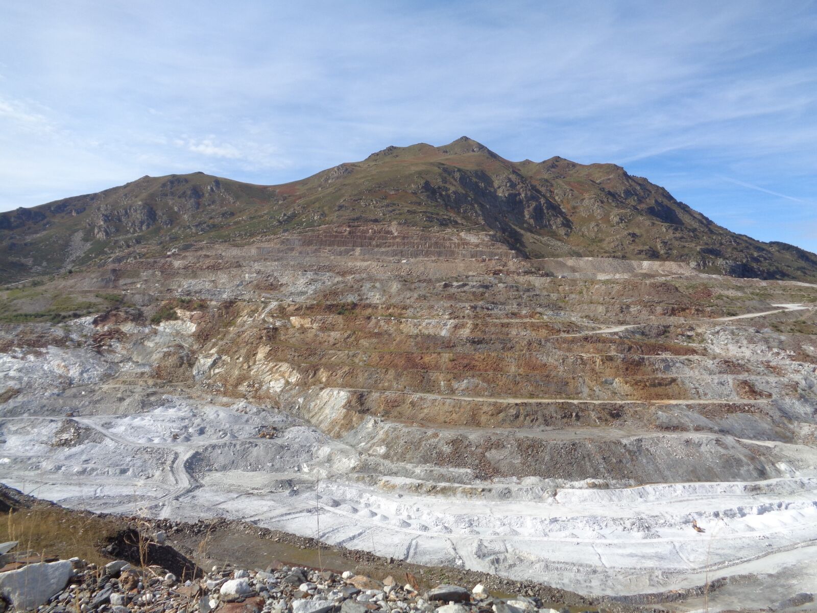 Sony Cyber-shot DSC-W830 sample photo. Mountain, mine, talc photography