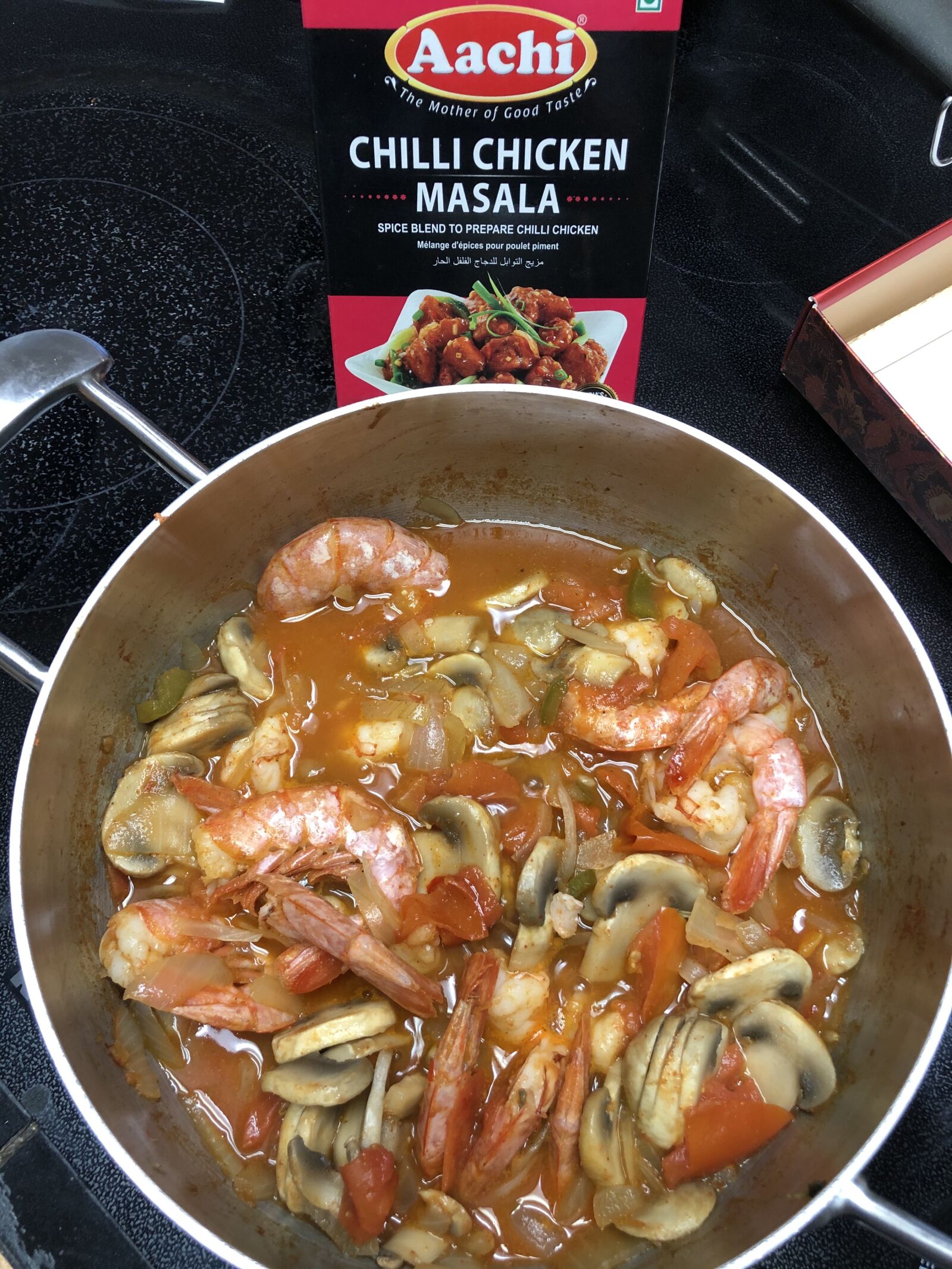 iPhone X back dual camera 4mm f/1.8 sample photo. Masala, shrimp, curry photography