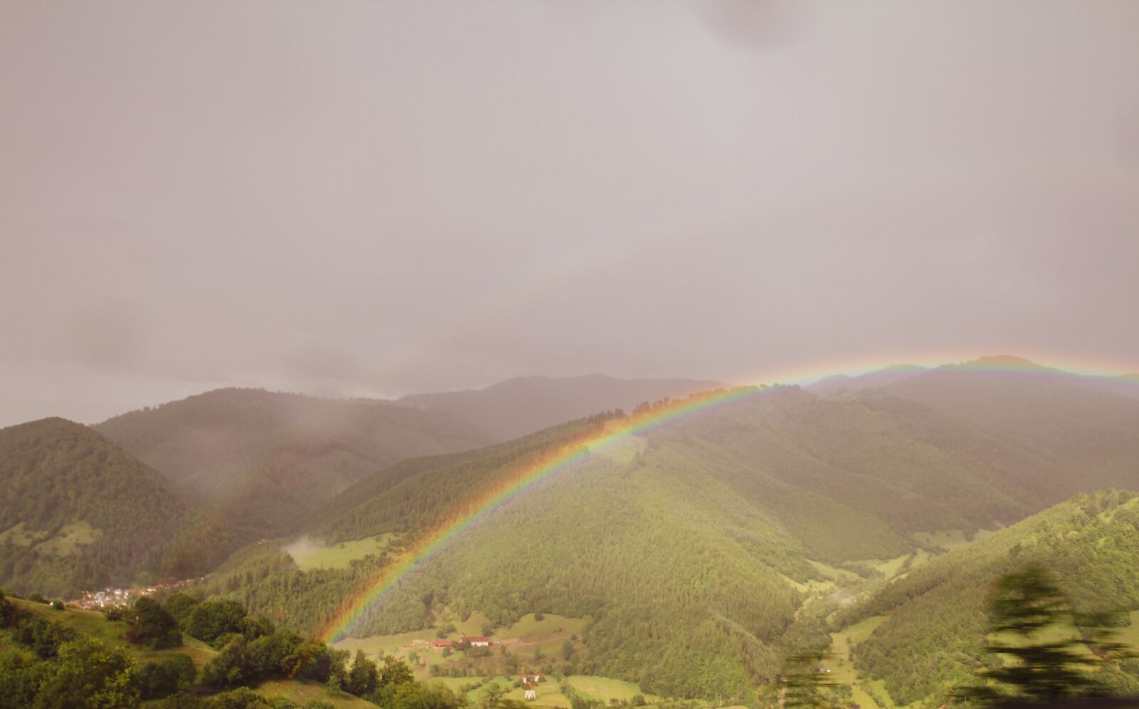 Tamron SP AF 17-50mm F2.8 XR Di II LD Aspherical (IF) sample photo. Rainbow, hills, sky photography