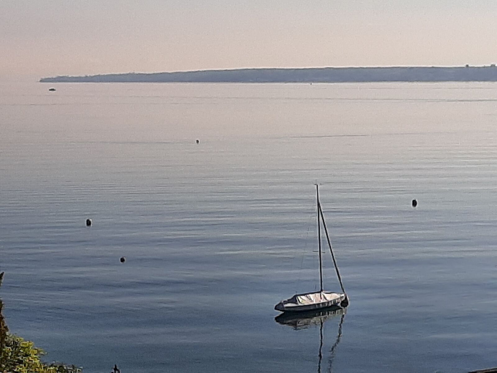 Samsung Galaxy A50 sample photo. Sailboat, calm, aurora photography