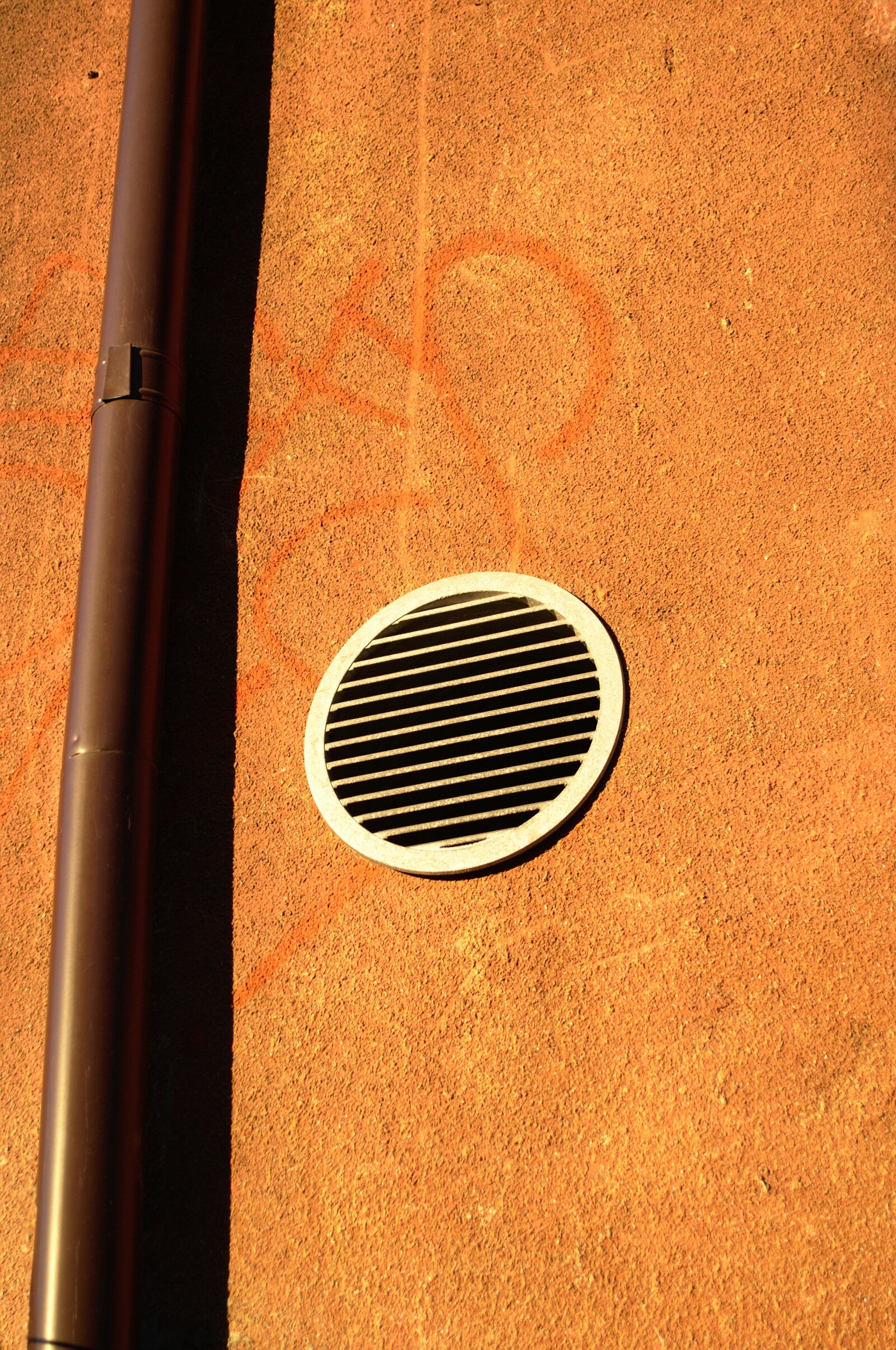 Nikon D3100 sample photo. Wall, ventilator, light photography