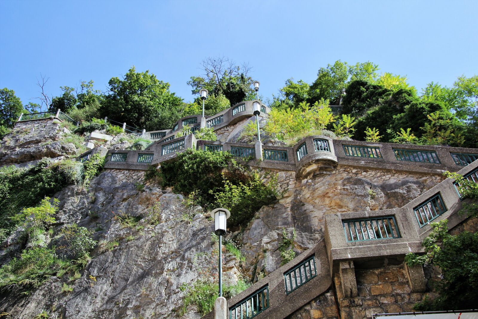 Canon EOS 60D + Tamron 16-300mm F3.5-6.3 Di II VC PZD Macro sample photo. Mountain, graz, stairs photography