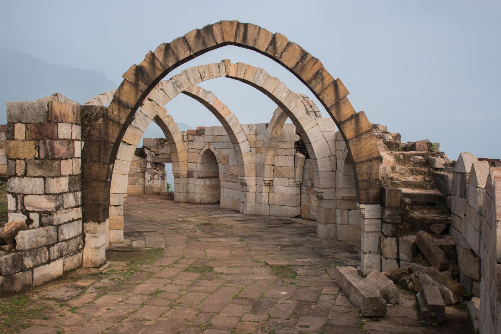 Canon EF-S 18-55mm F3.5-5.6 IS sample photo. Archaeological, historical, tourism photography