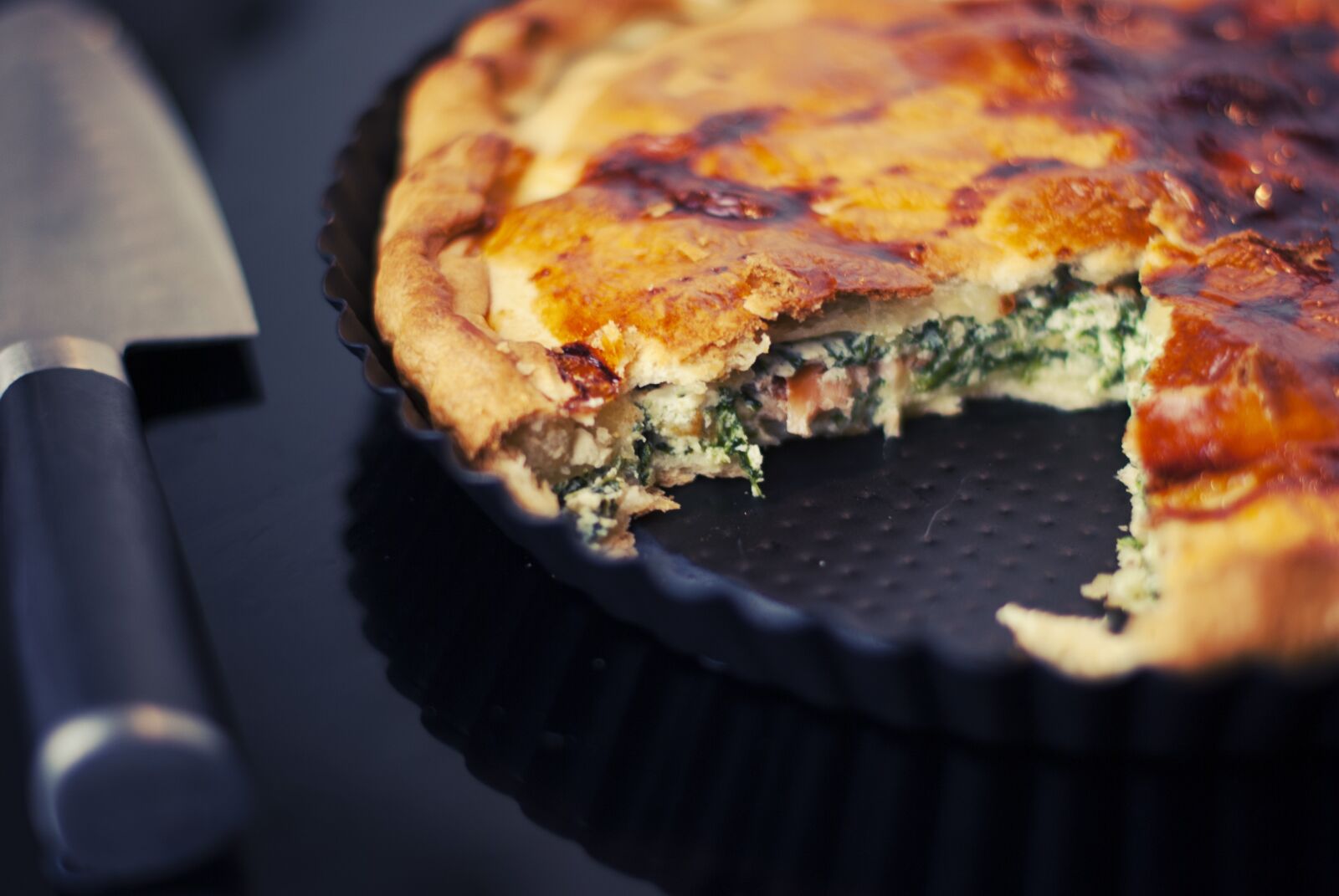 Nikon D60 sample photo. Tart, spinach, food photography