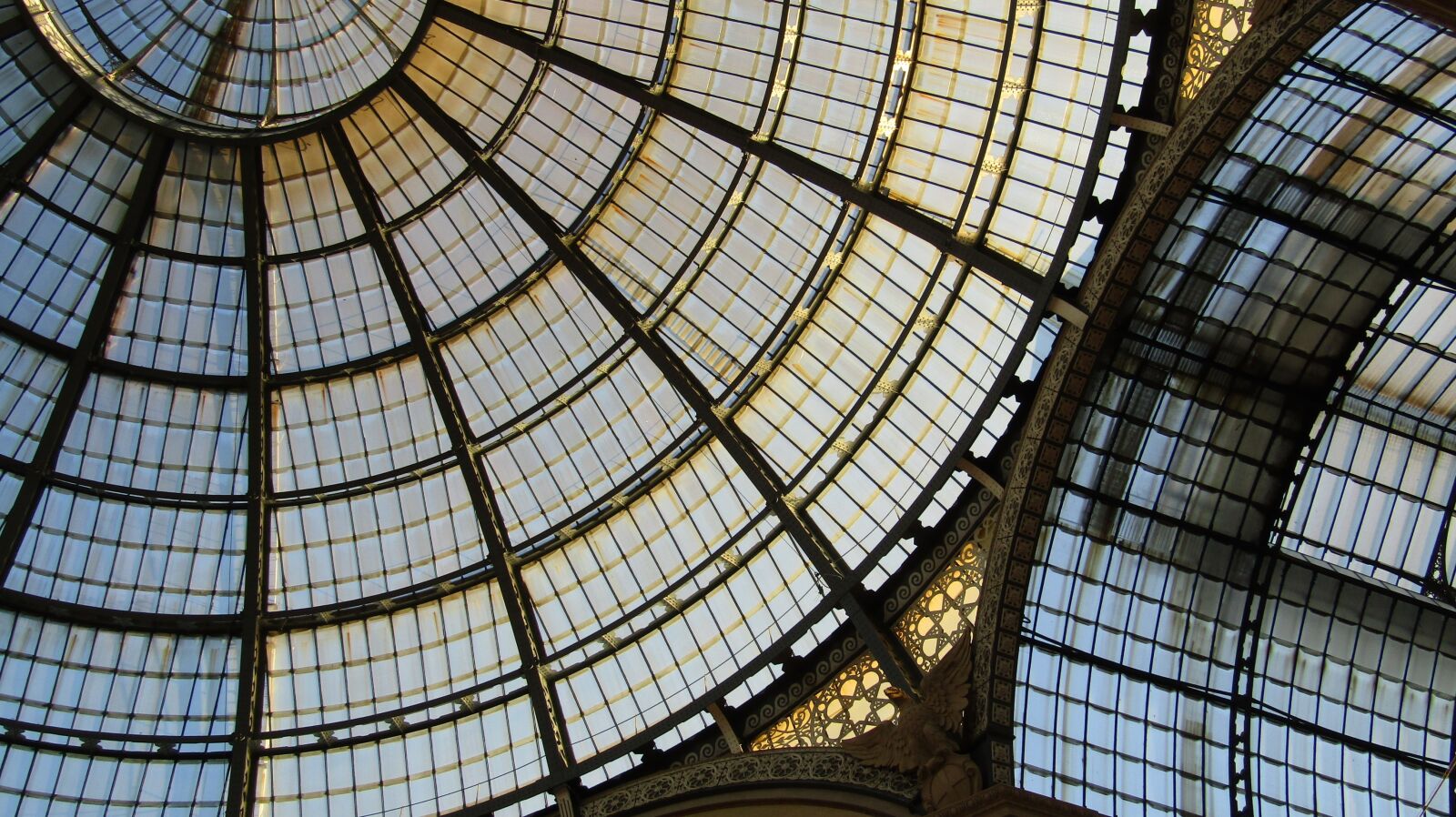 Canon PowerShot SX410 IS sample photo. Glass, ceiling, structure photography