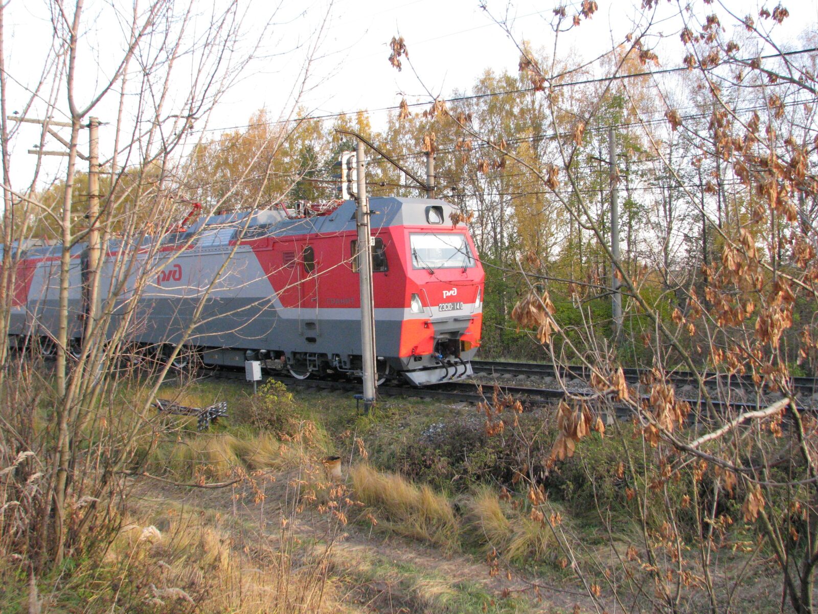 Canon POWERSHOT S5 IS sample photo. Railway, rails, the way photography