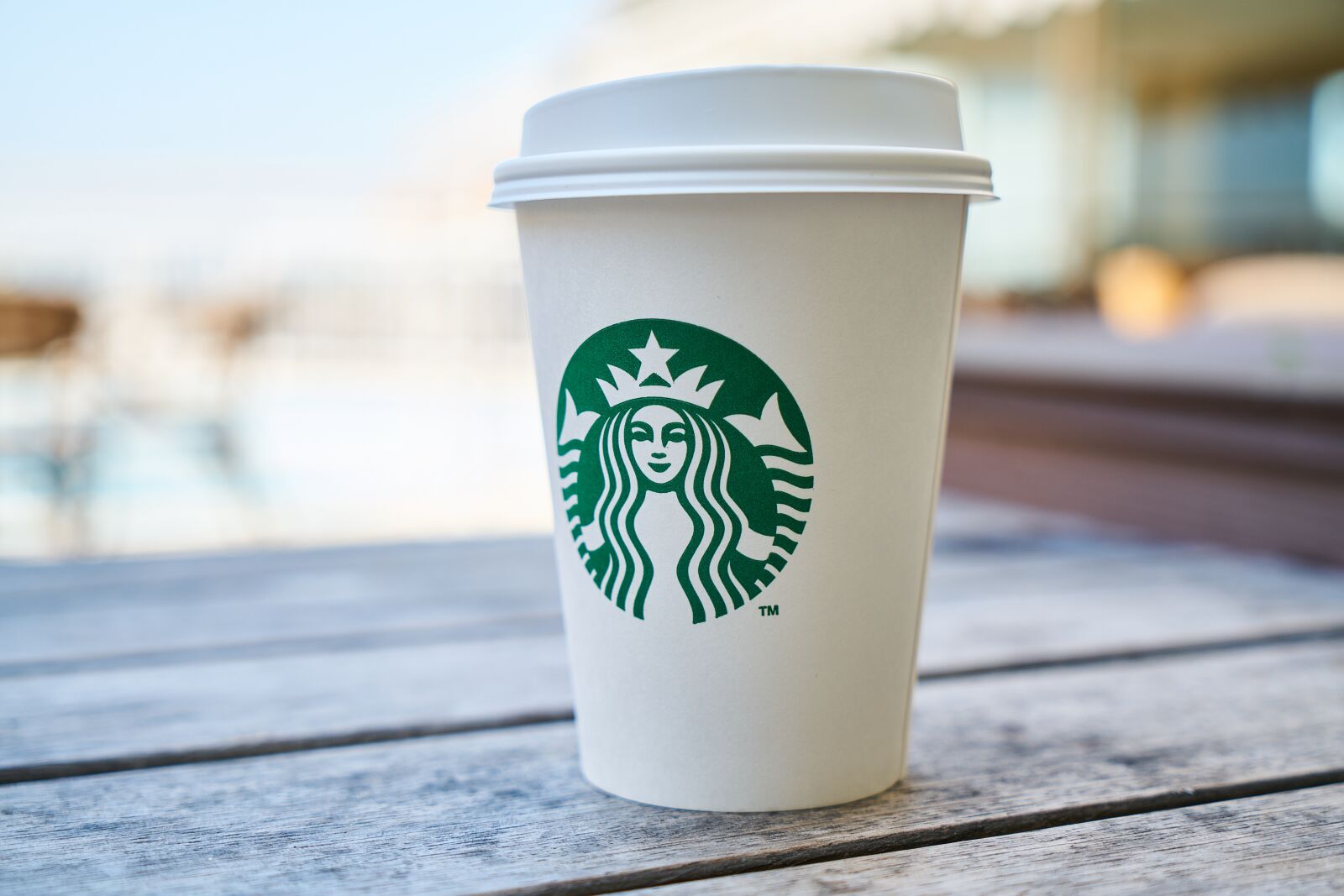 Sony a7R II sample photo. Starbucks, glass, coffee photography