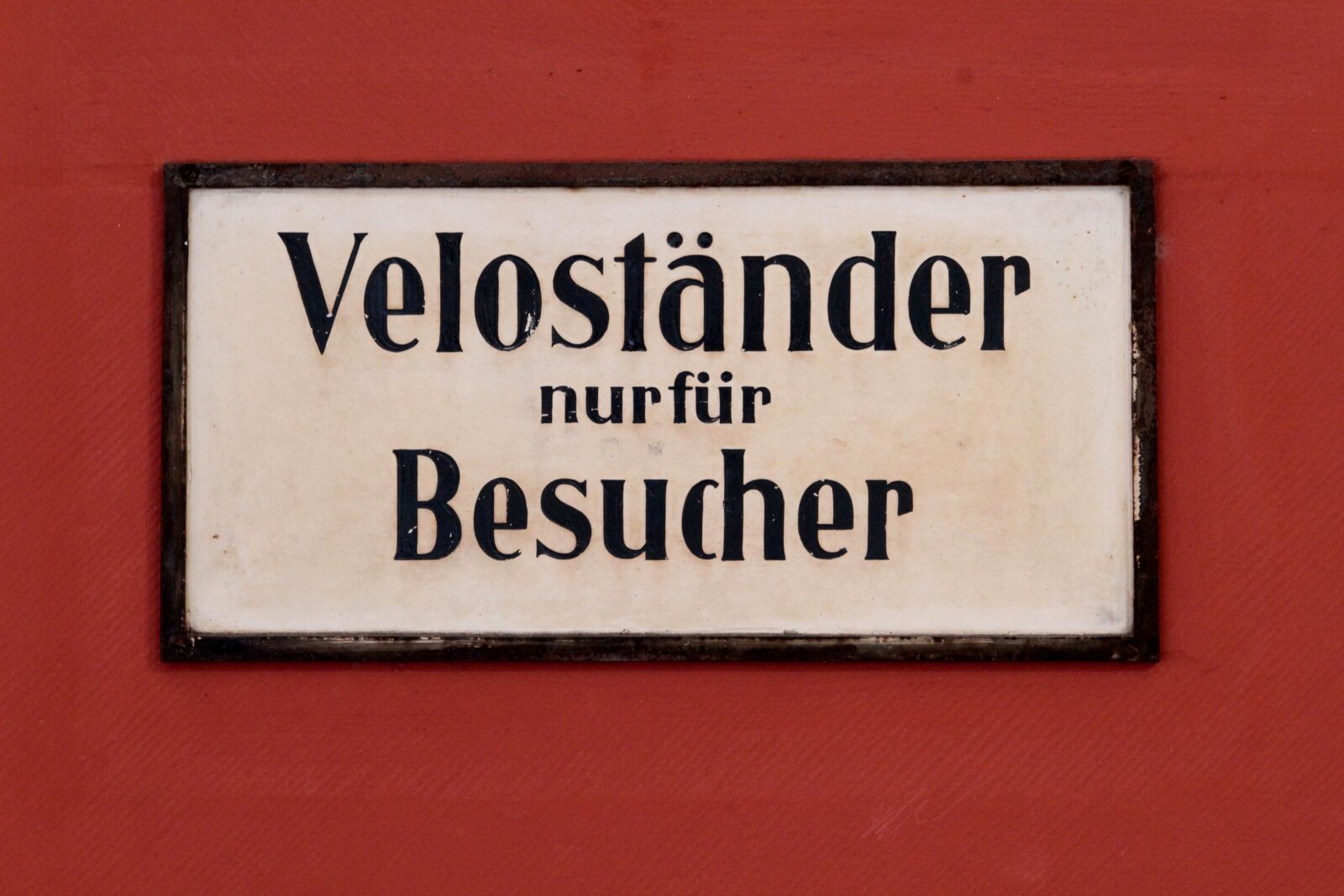 Canon EF-S 55-250mm F4-5.6 IS STM sample photo. Switzerland, shield, prohibitory photography
