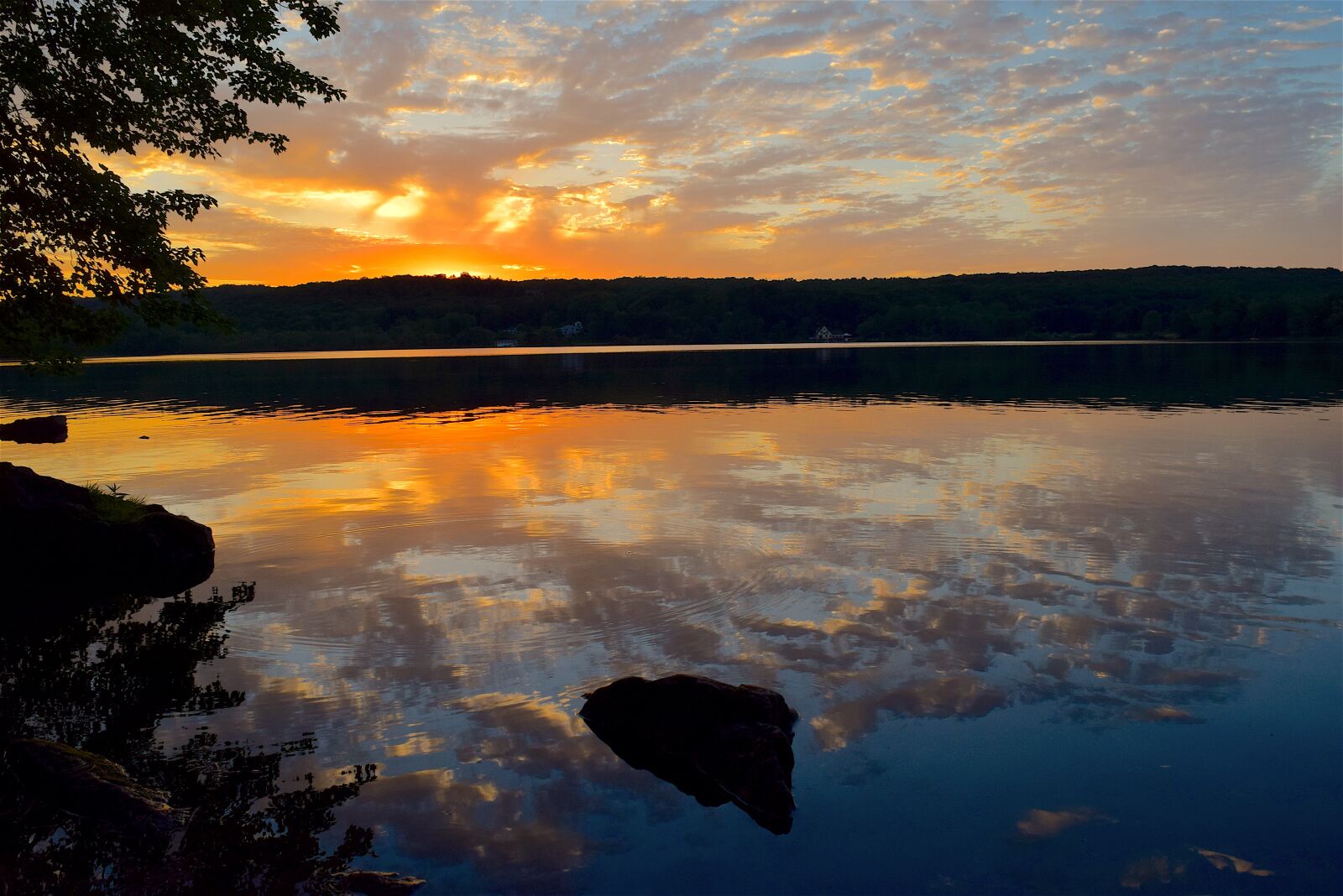 Nikon D3300 sample photo. Lake, sunset, clouds photography